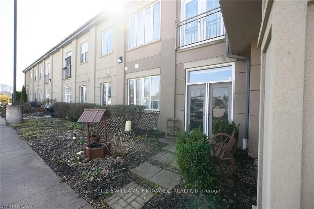 6365 Drummond Road #105