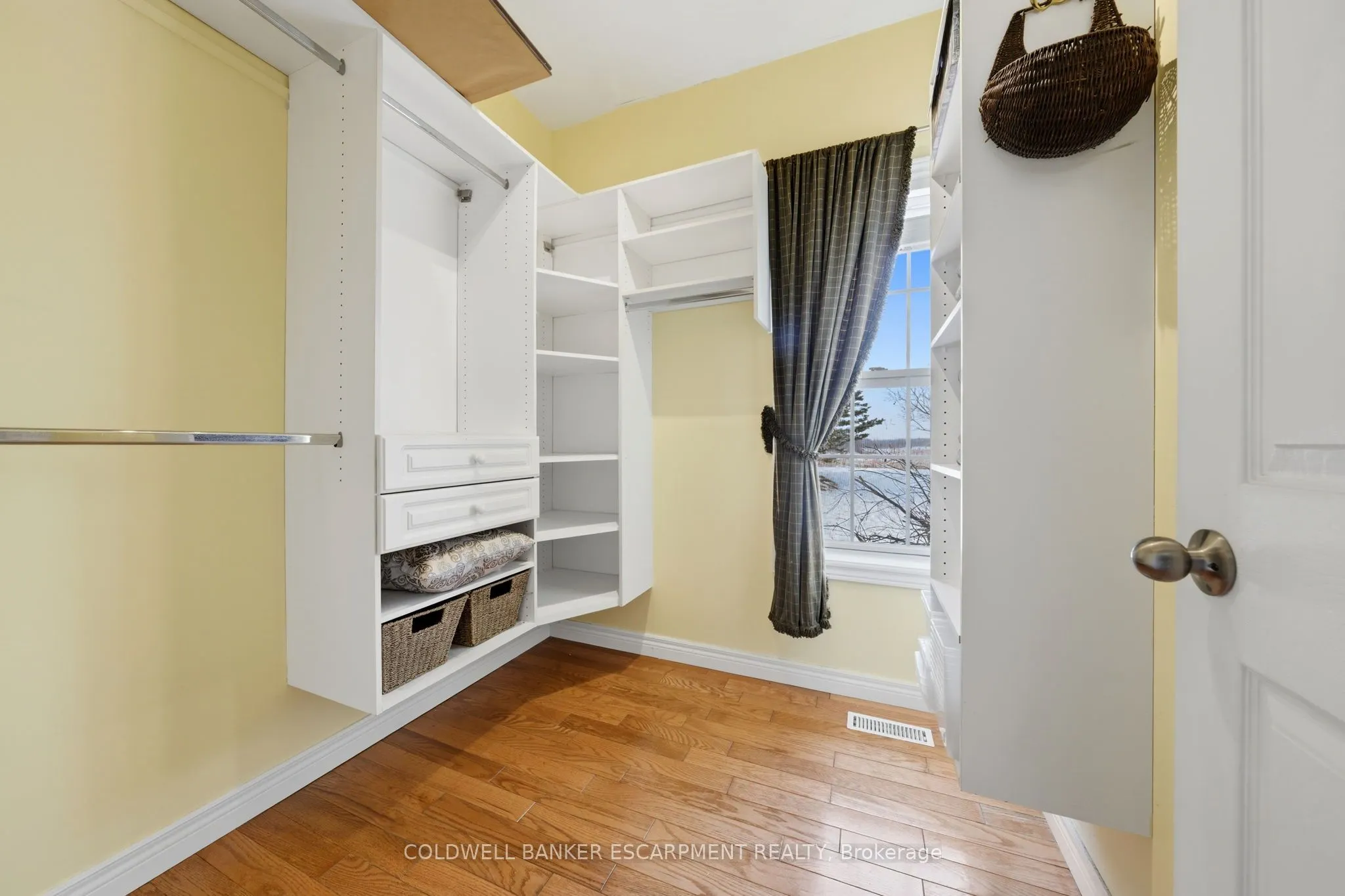 4923 Wellington 44 Road