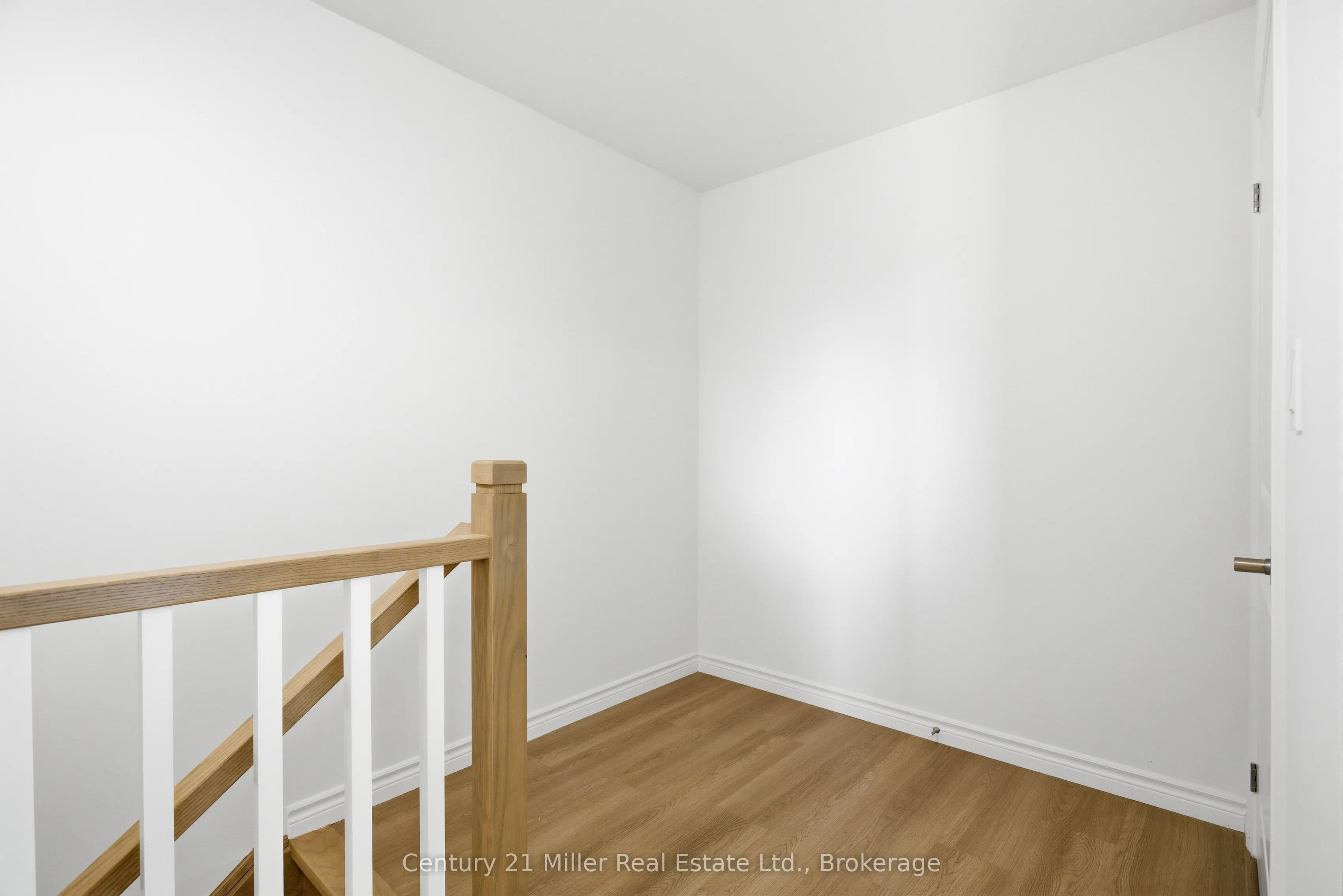 2 Slessor Boulevard #12