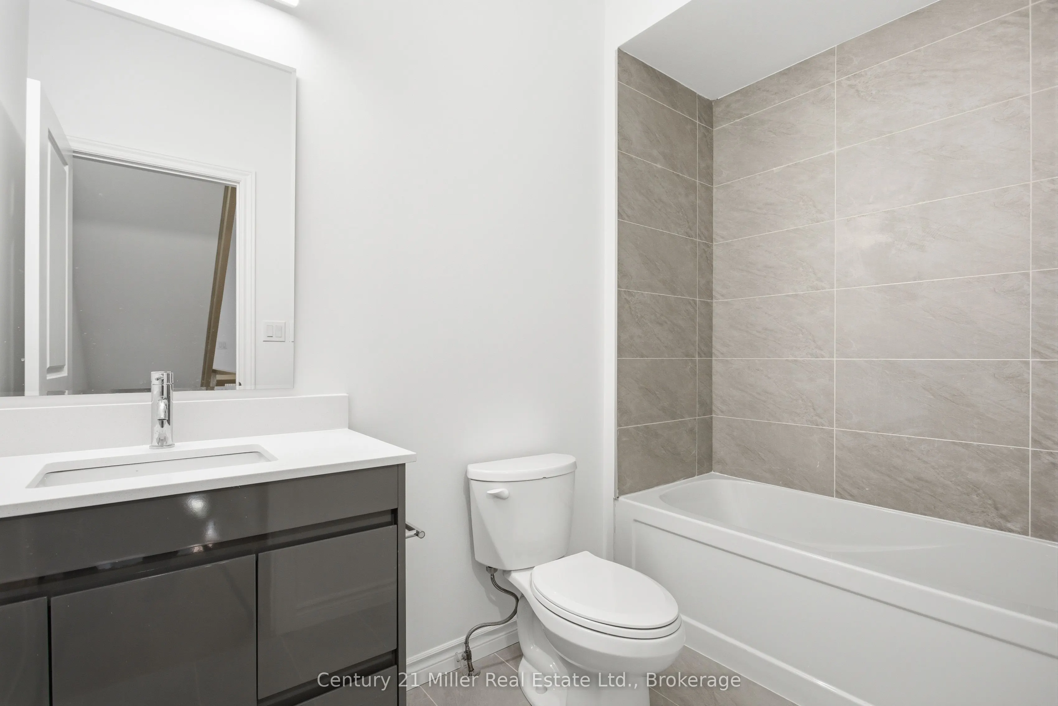 2 Slessor Boulevard #12