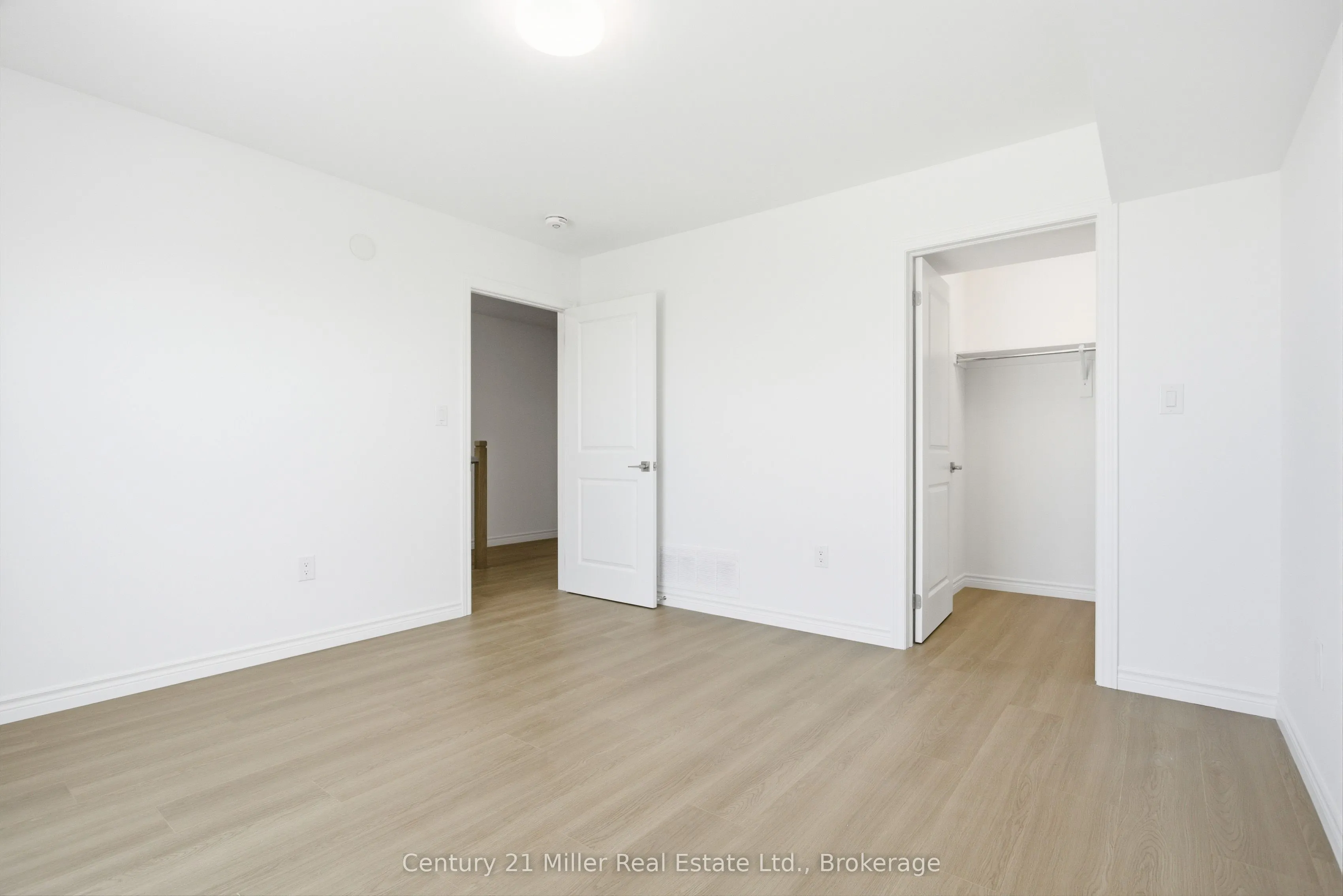 2 Slessor Boulevard #12