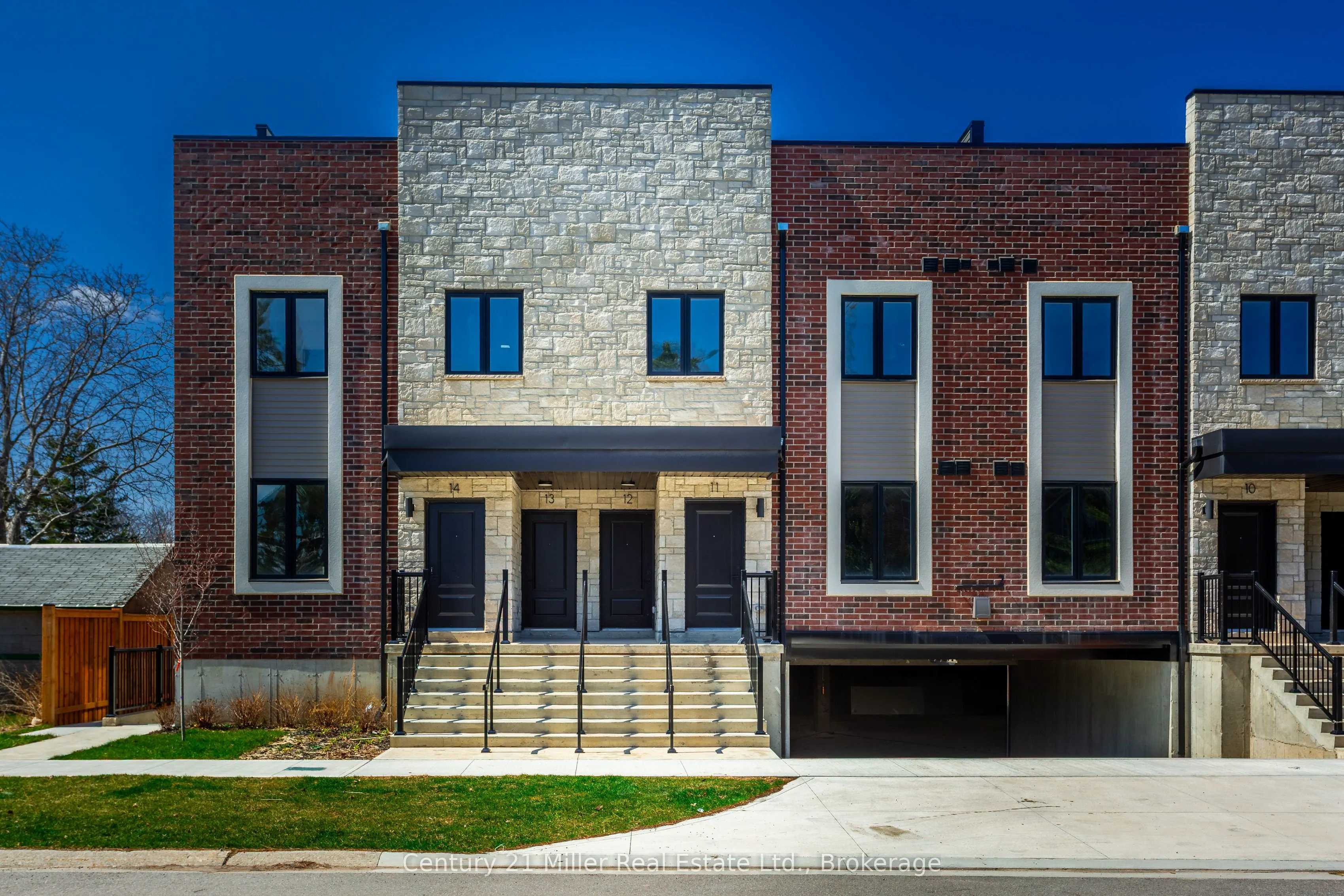 2 Slessor Boulevard #12