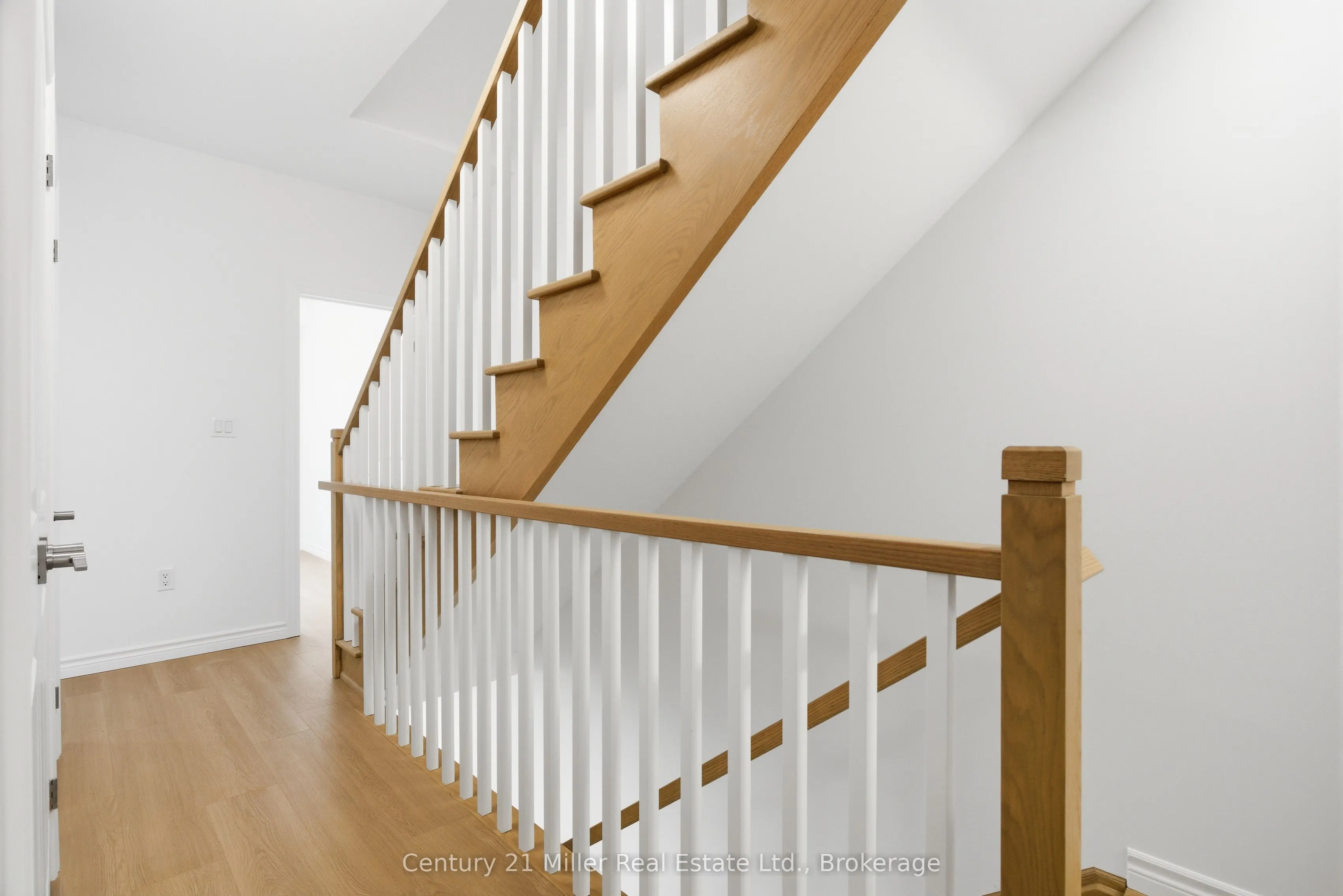 2 Slessor Boulevard #12