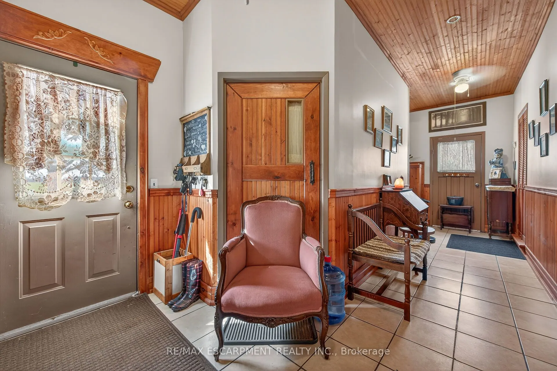 1057 Concession 4 Road