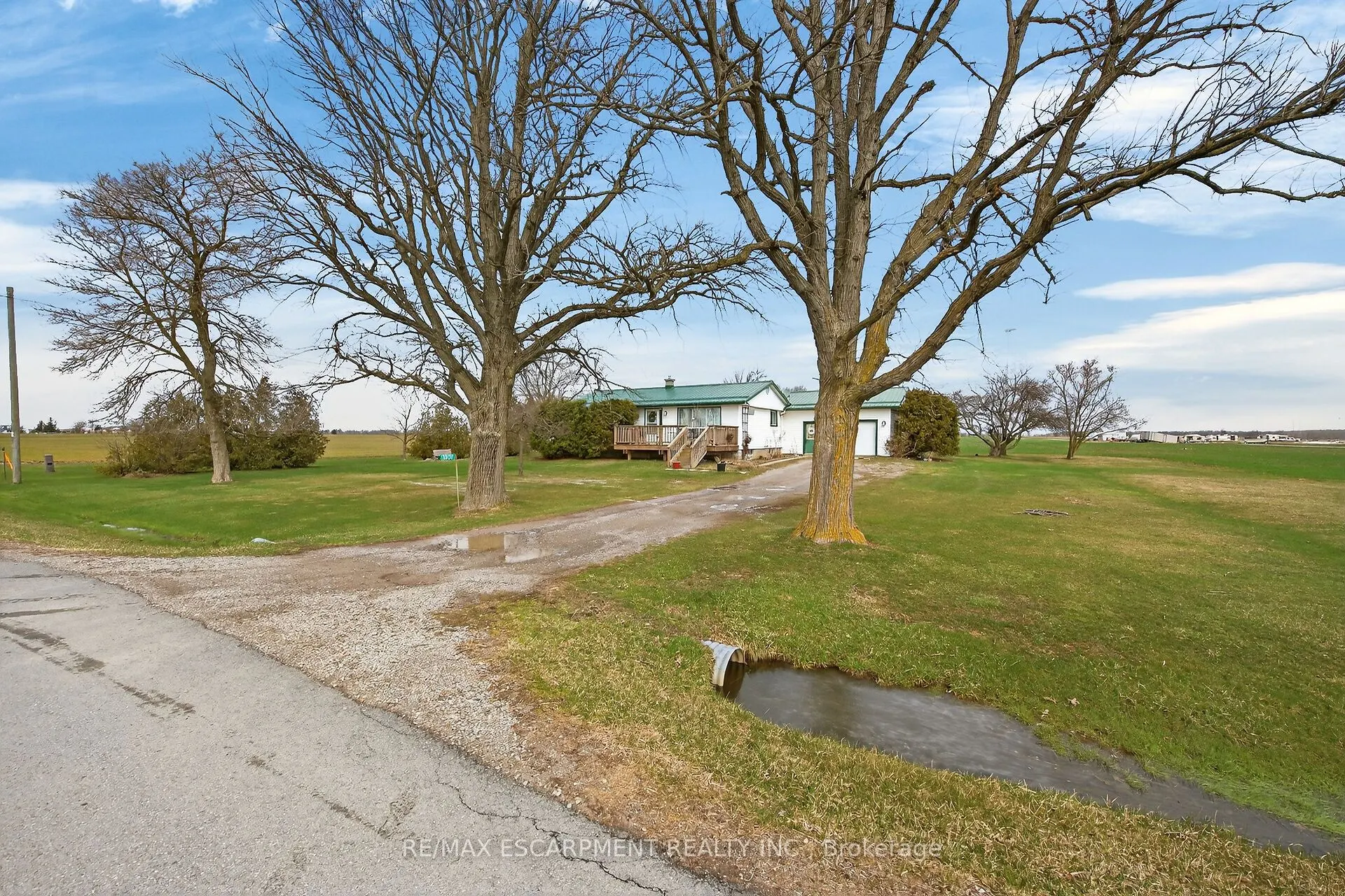 1057 Concession 4 Road