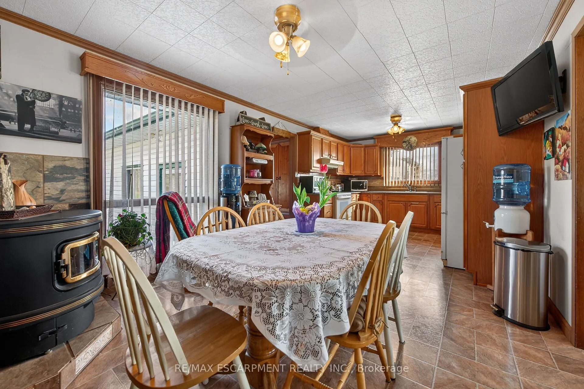 1057 Concession 4 Road