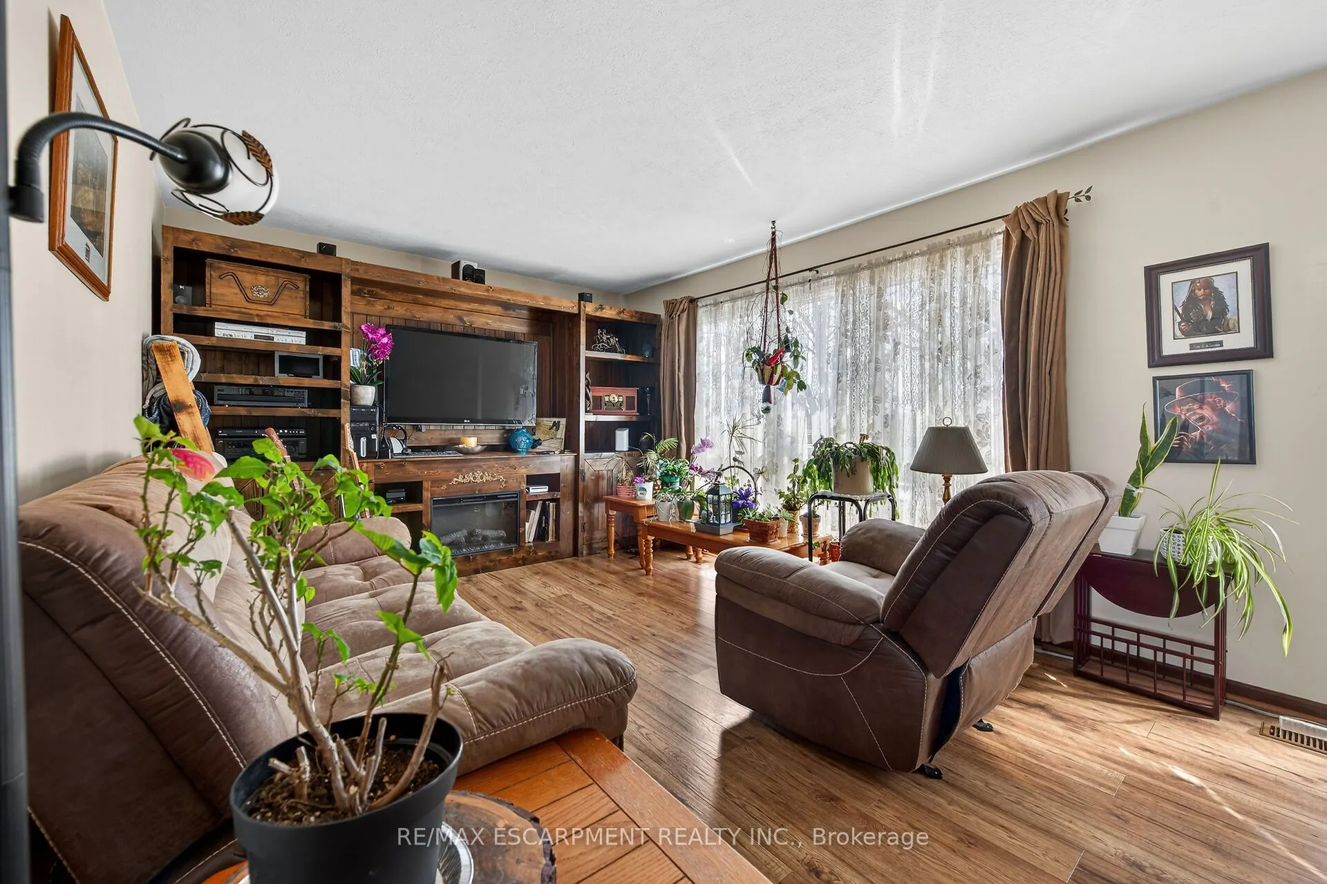 1057 Concession 4 Road