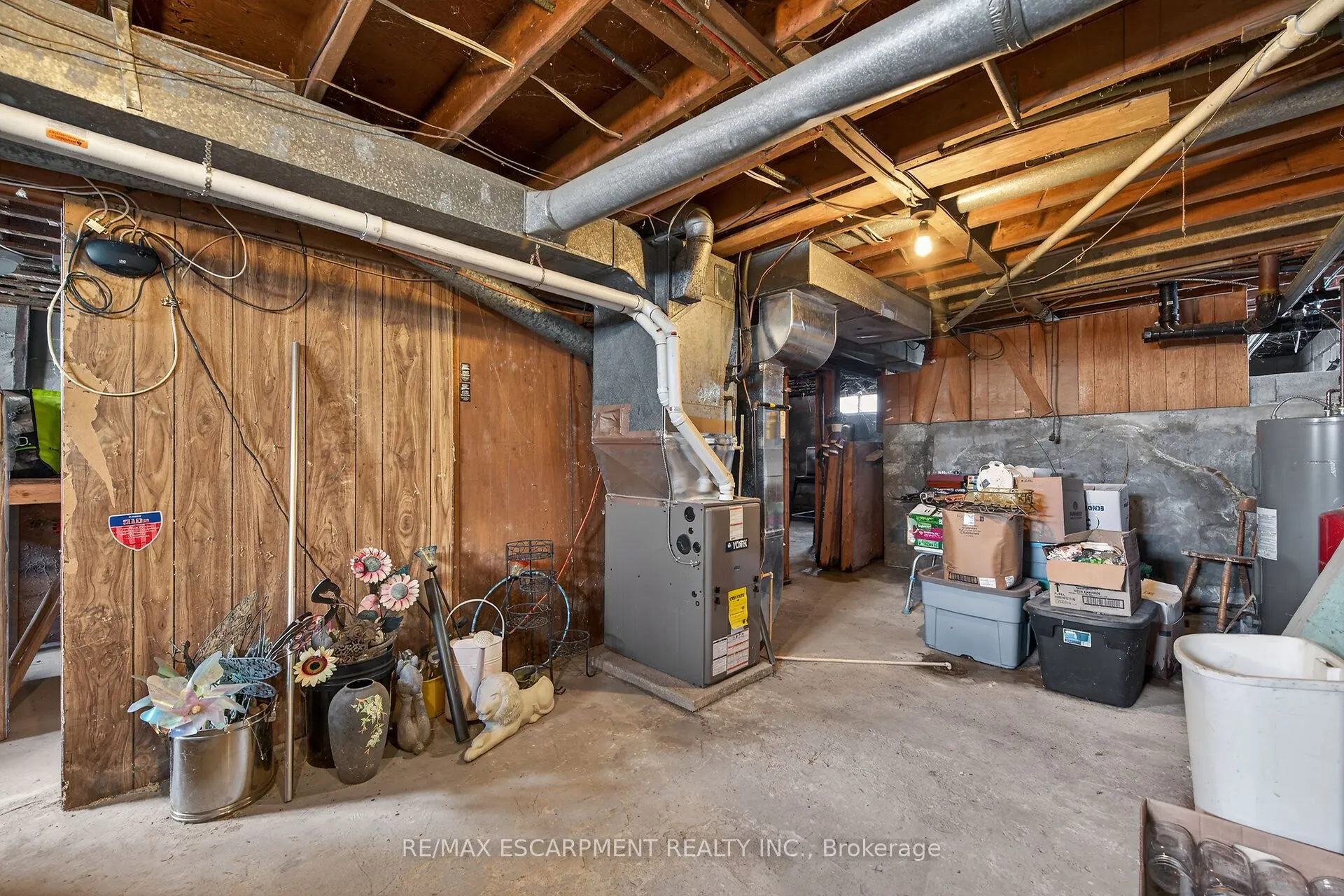 1057 Concession 4 Road