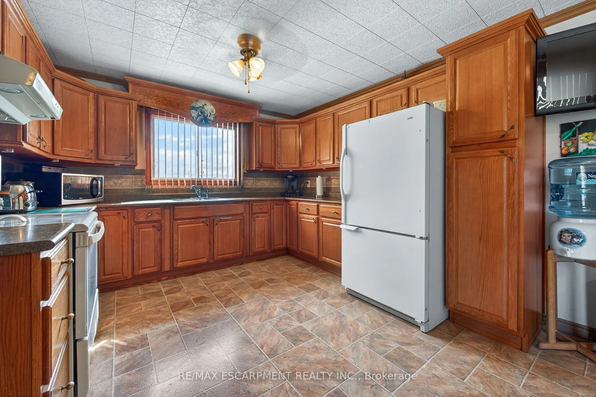 1057 Concession 4 Road