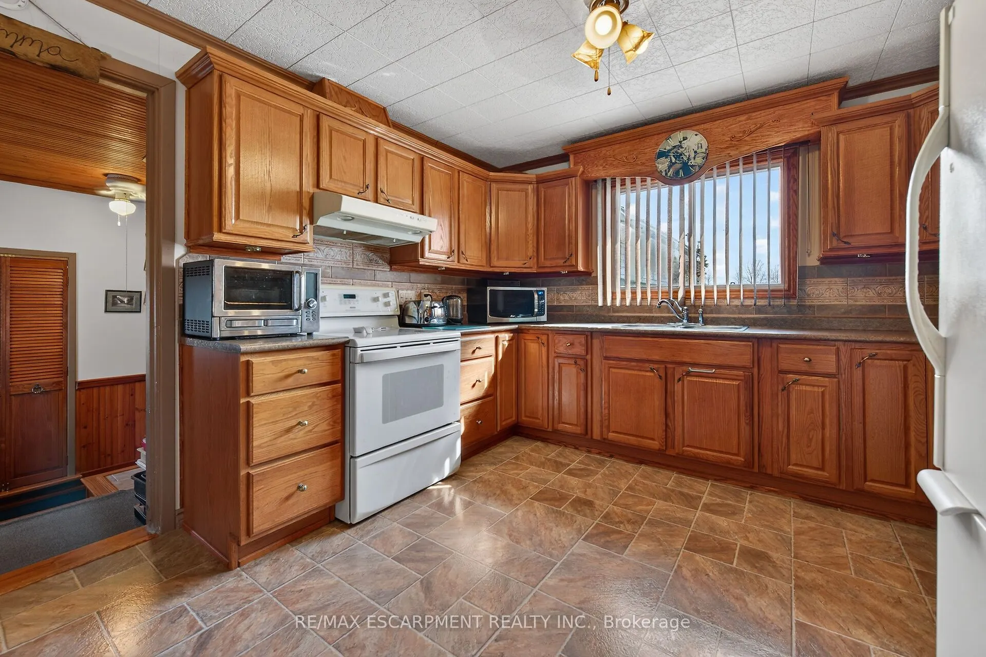 1057 Concession 4 Road
