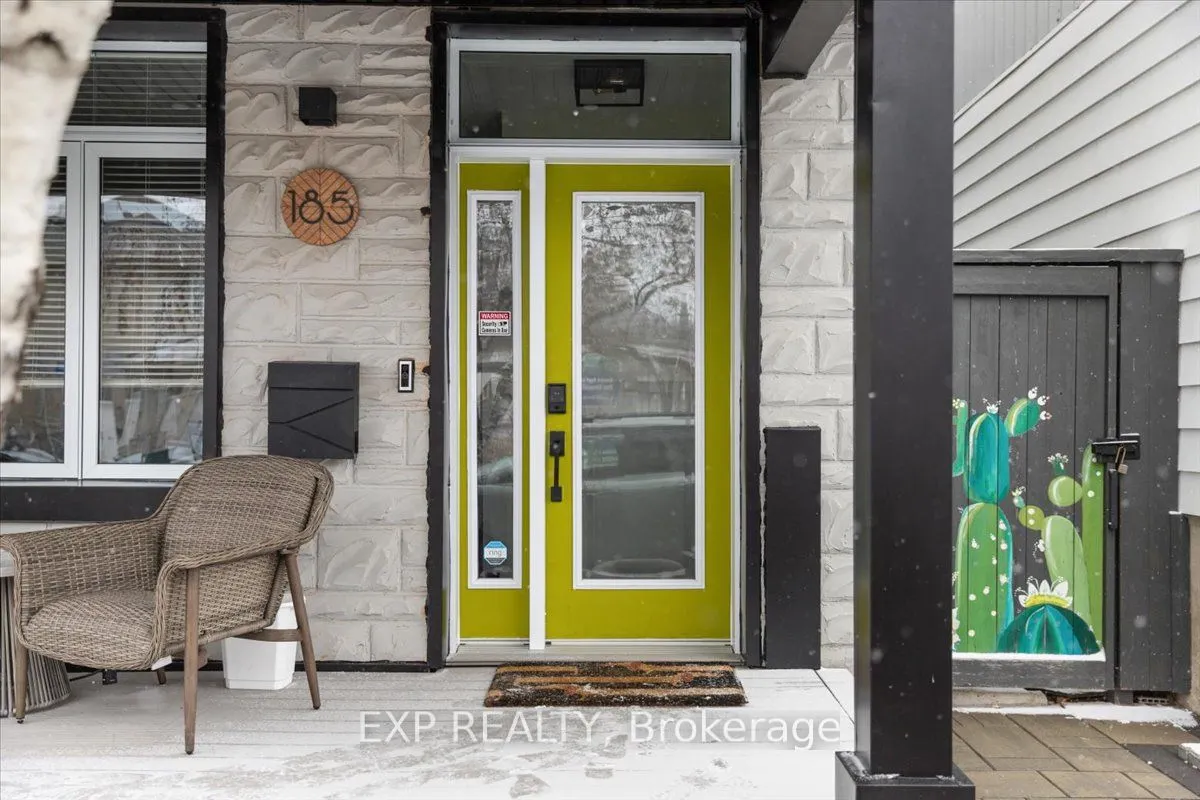 185 Deschamps Avenue