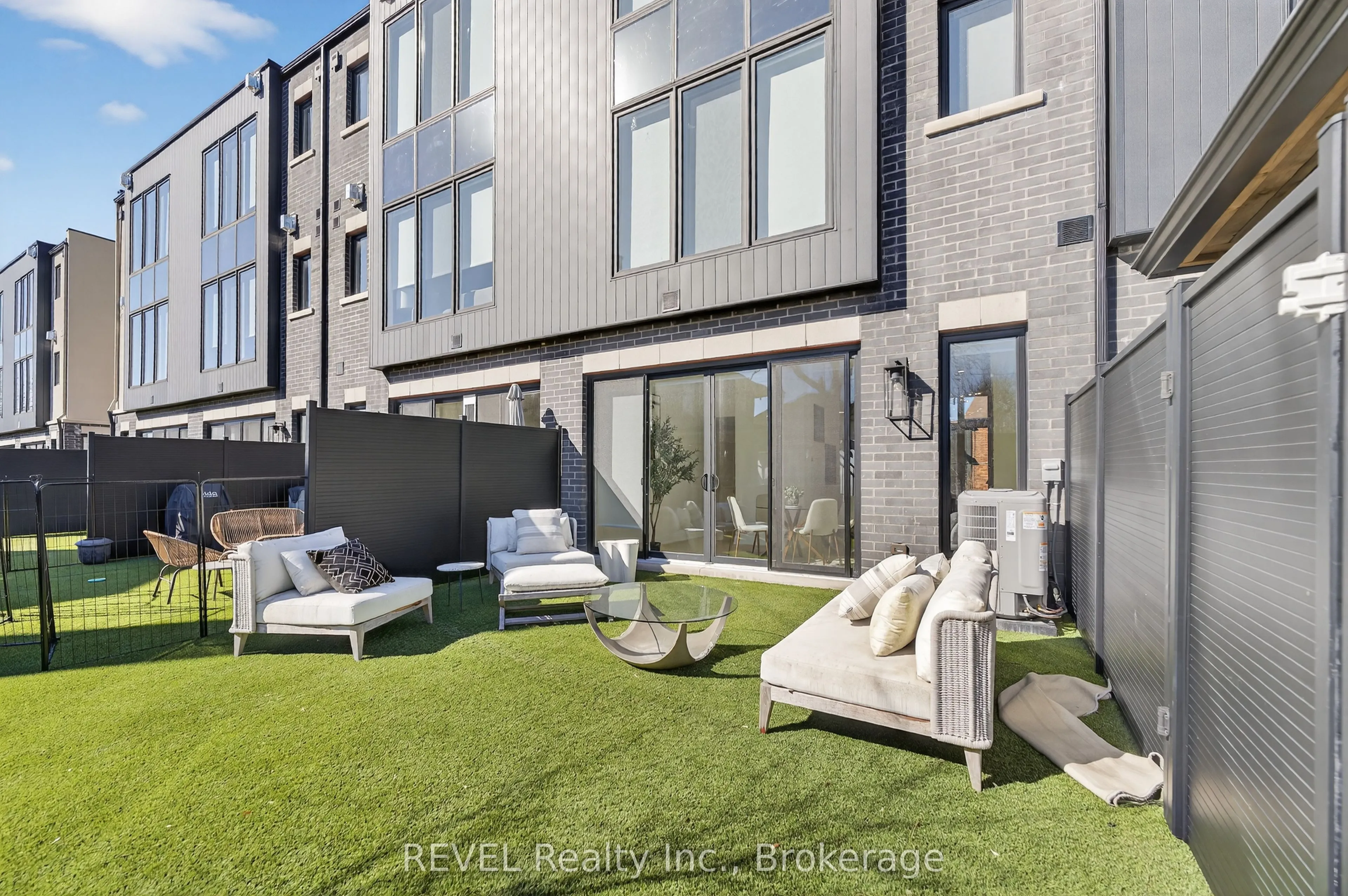 1397 York Road #10