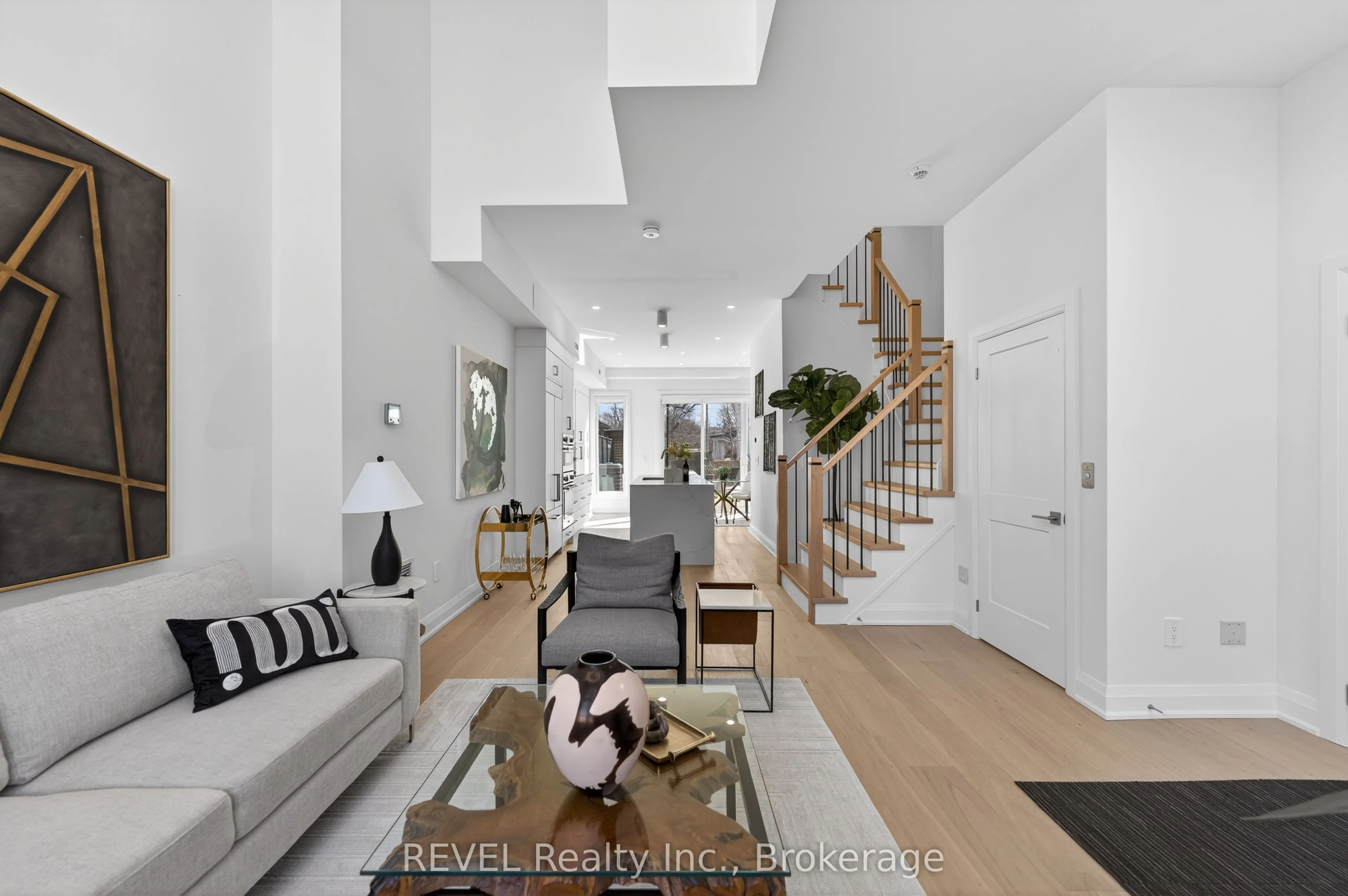 1397 York Road #10
