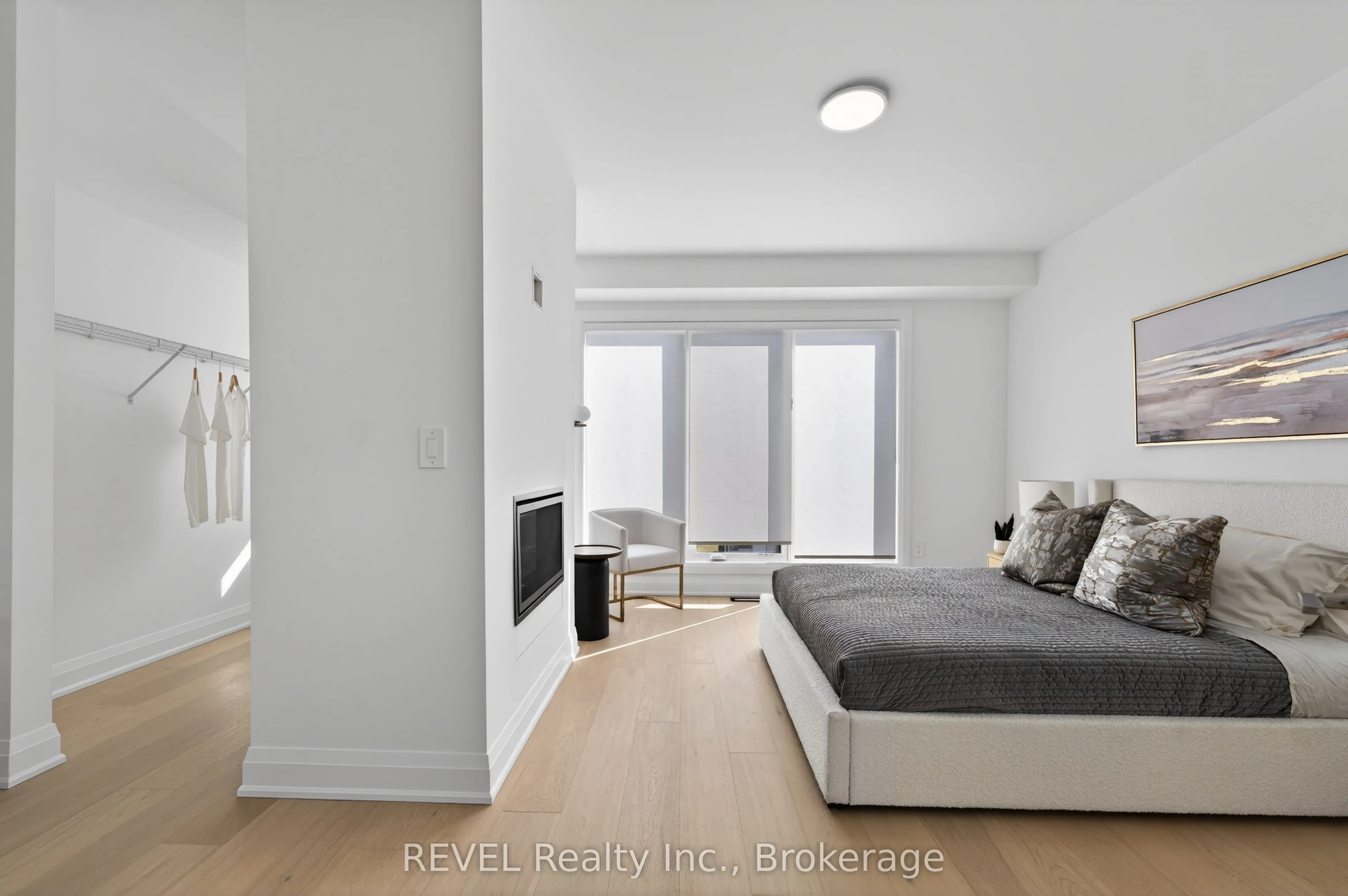 1397 York Road #10
