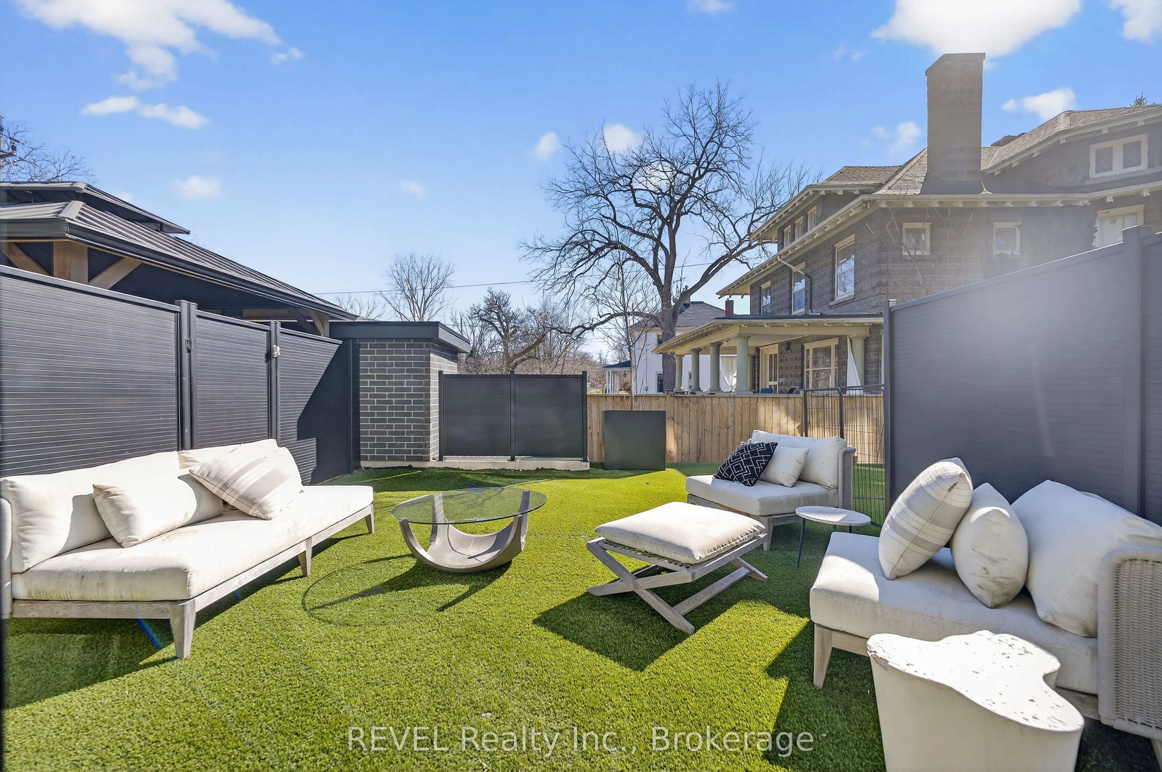 1397 York Road #10