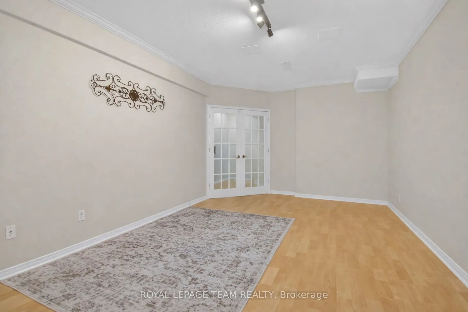 124 Macassa Circle