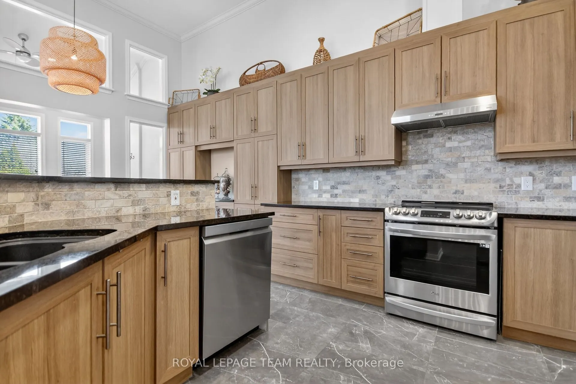 124 Macassa Circle