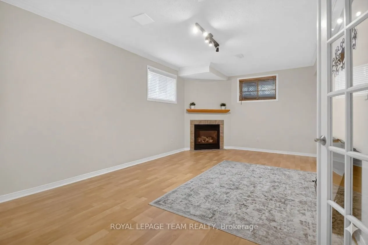 124 Macassa Circle