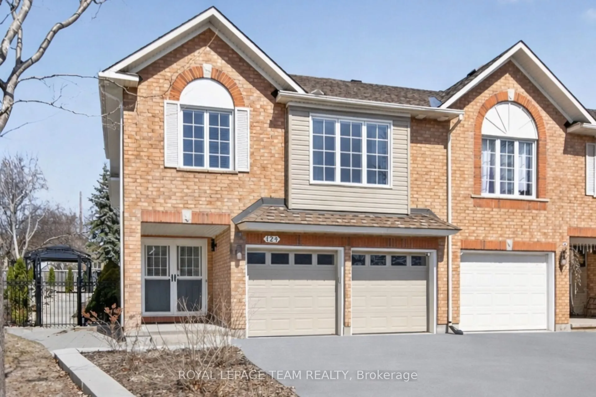 124 Macassa Circle