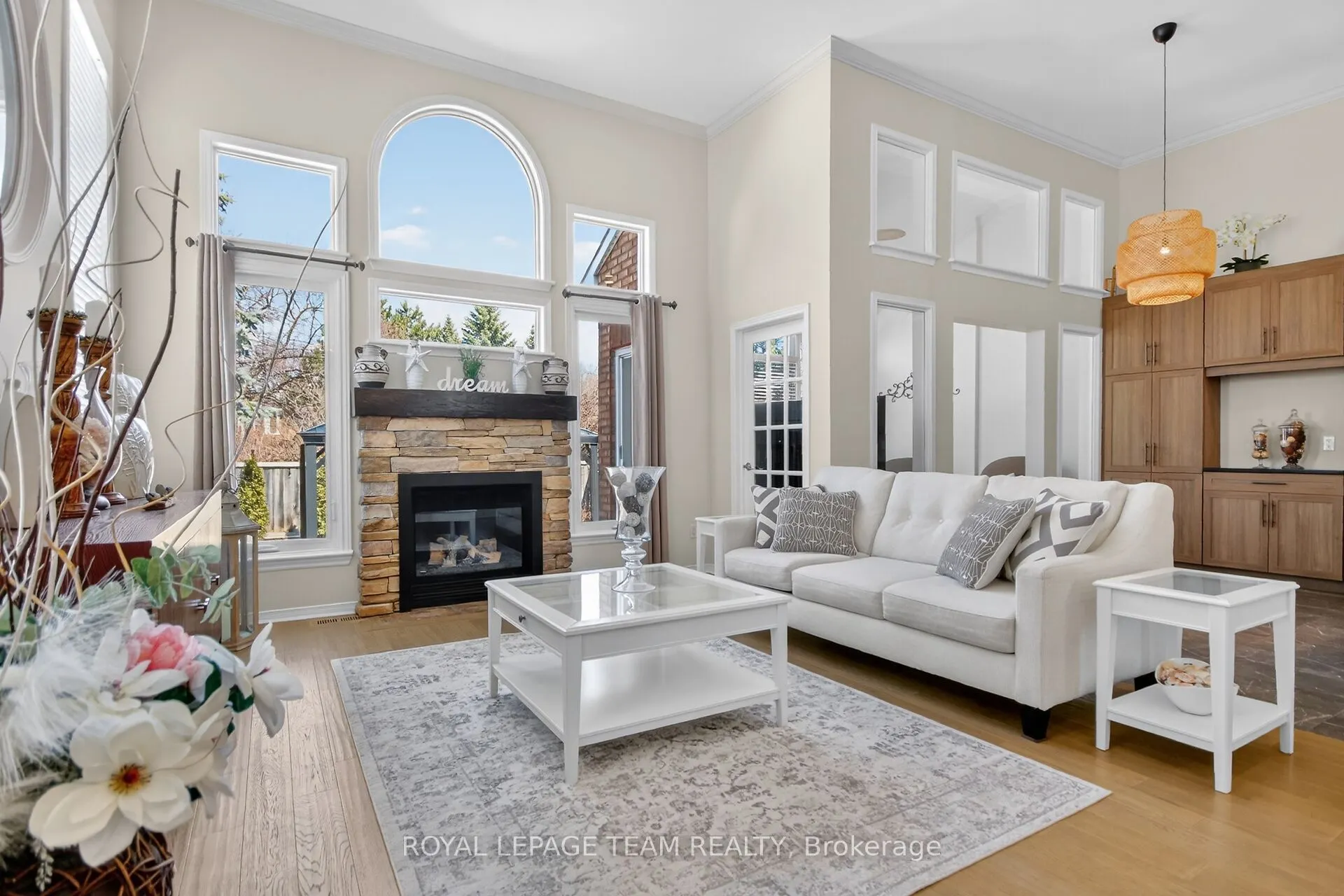 124 Macassa Circle