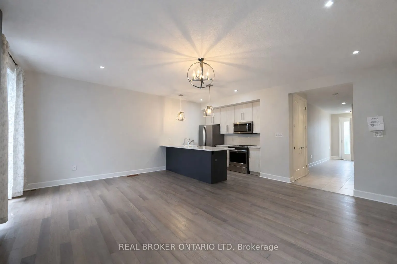 499 Sophia Crescent #32