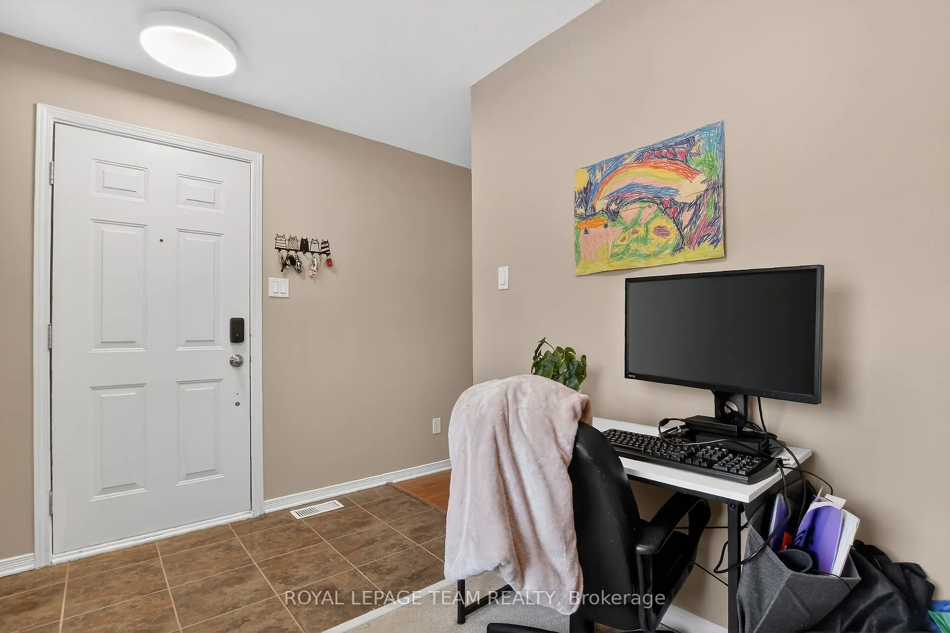 255 Deercroft Avenue #1
