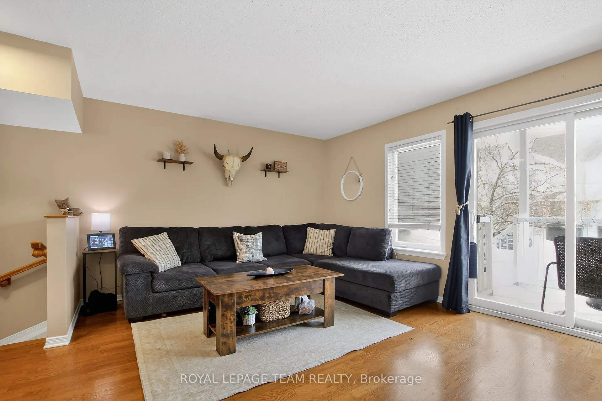 255 Deercroft Avenue #1