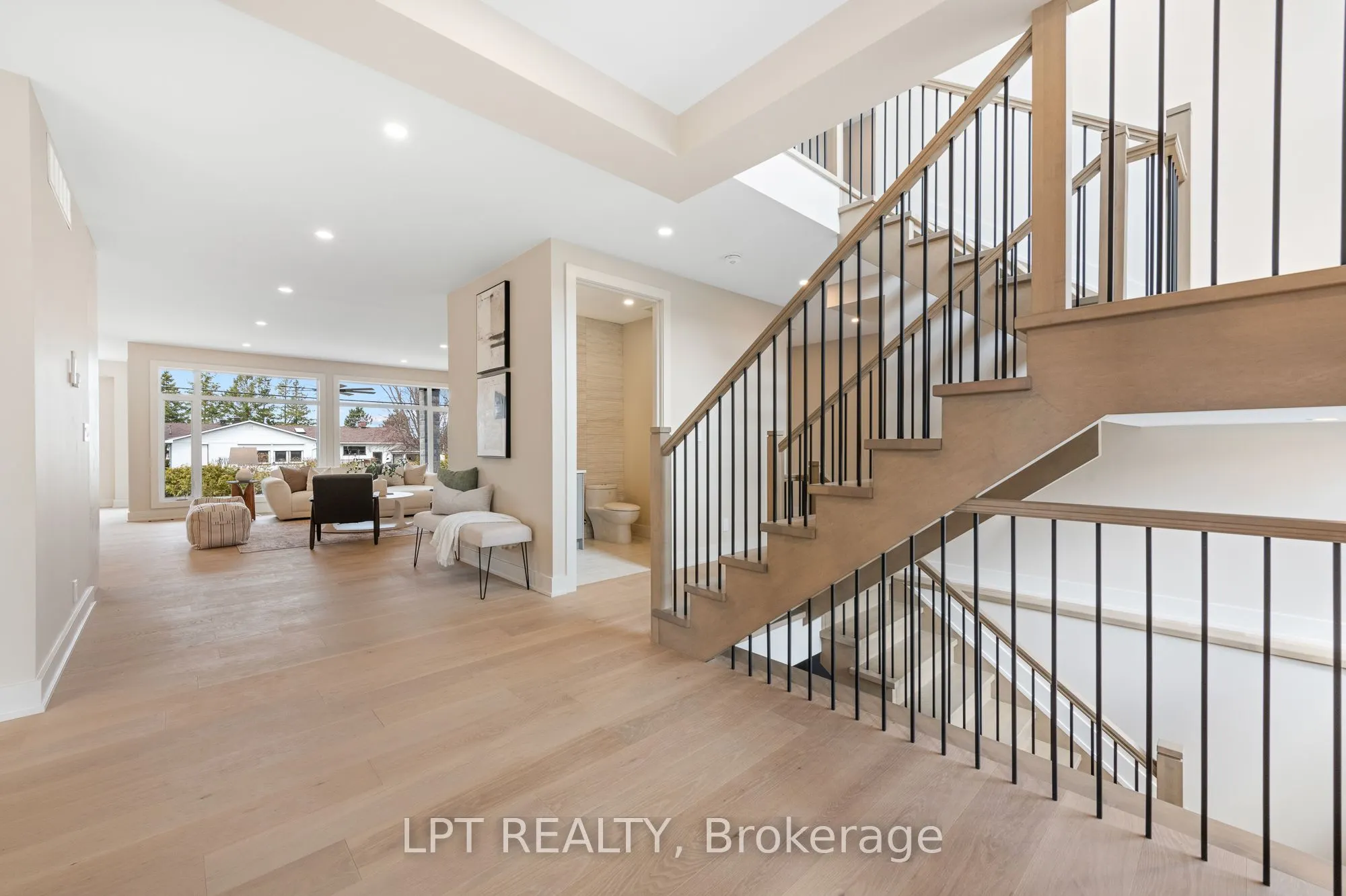 15 Briggs Avenue
