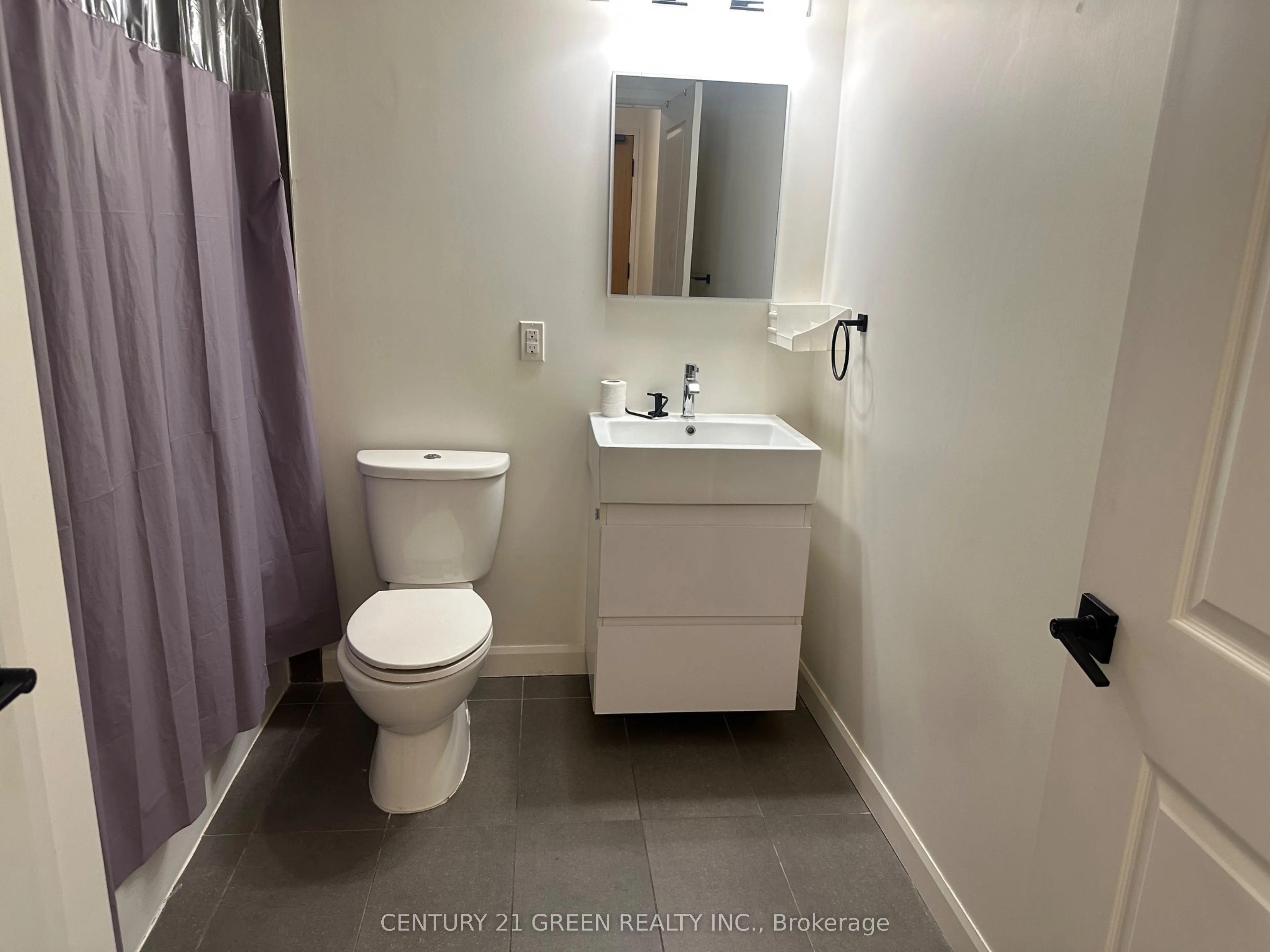 7 Erie Avenue #309