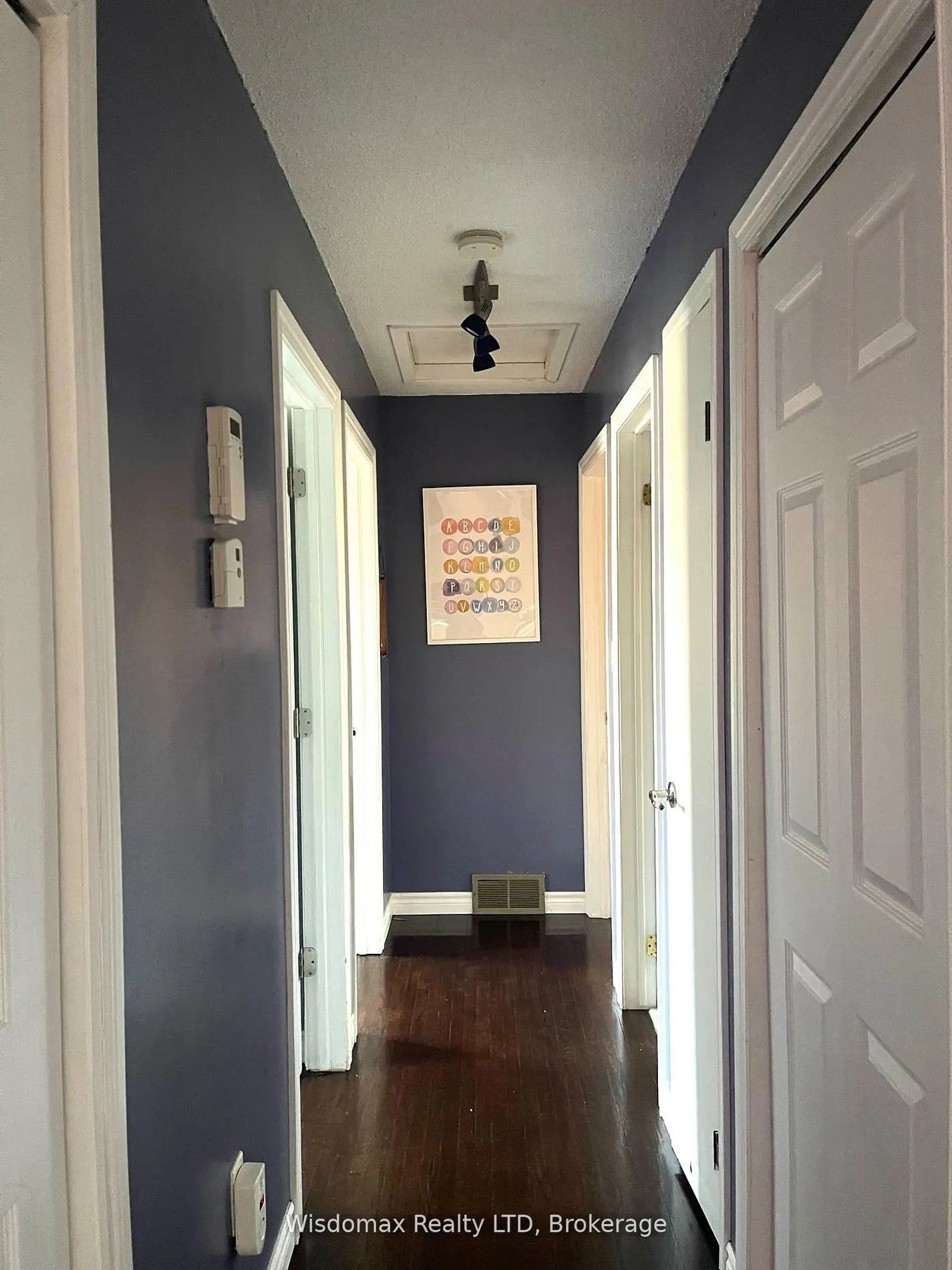 7 GREENMEADOW Court