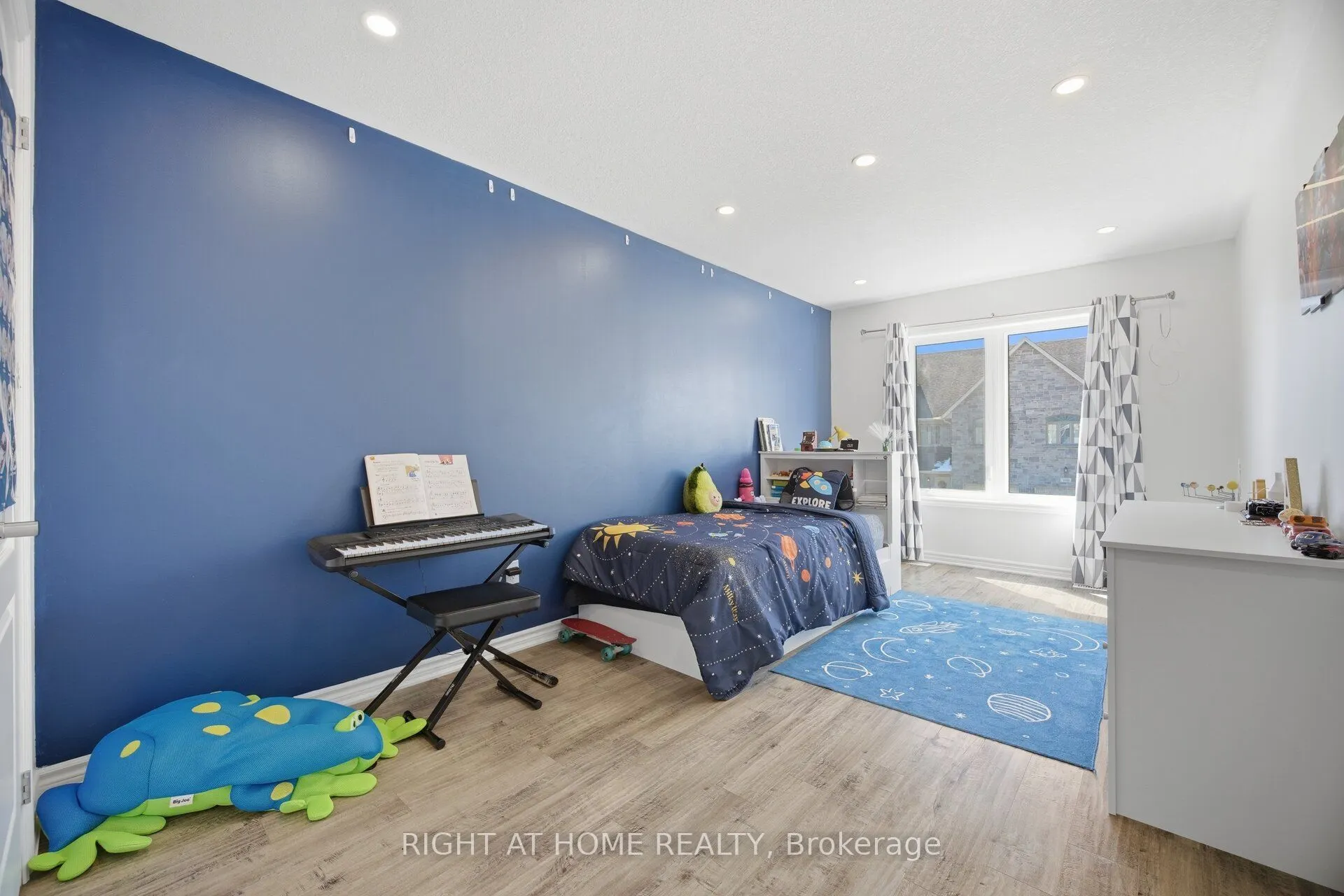 165 Berkshire Drive