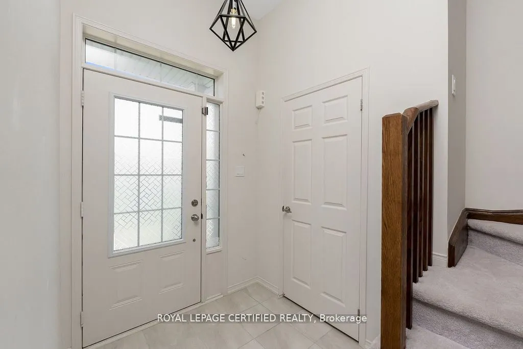 25 Elliot Street E #2