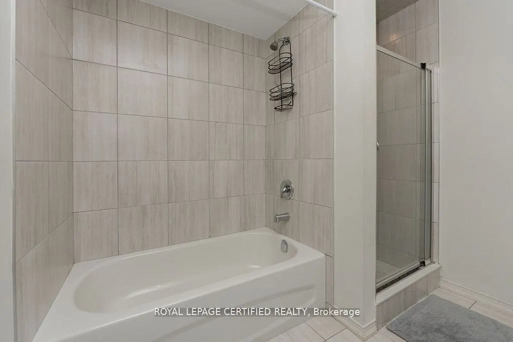 25 Elliot Street E #2