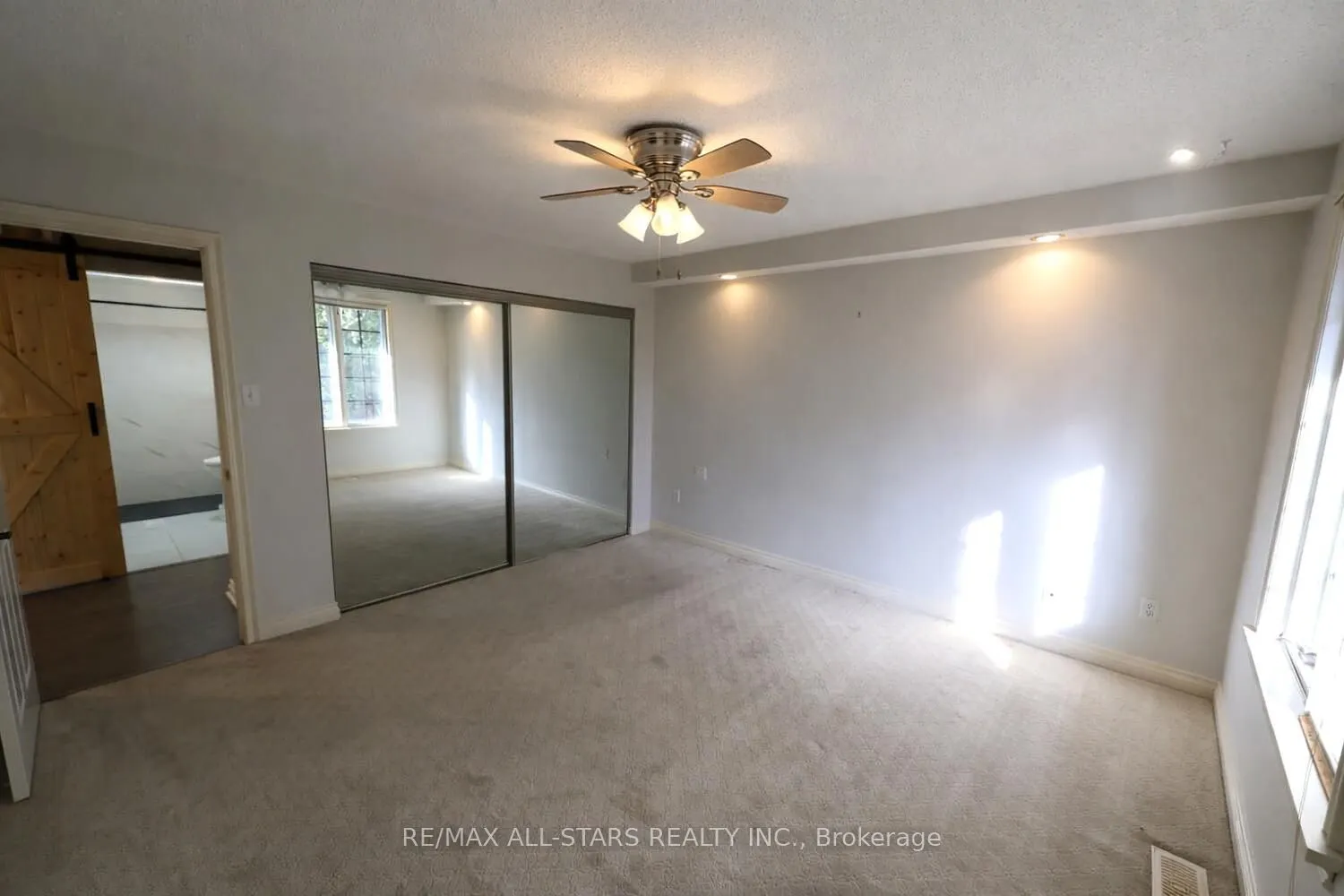 200 East Street S #602