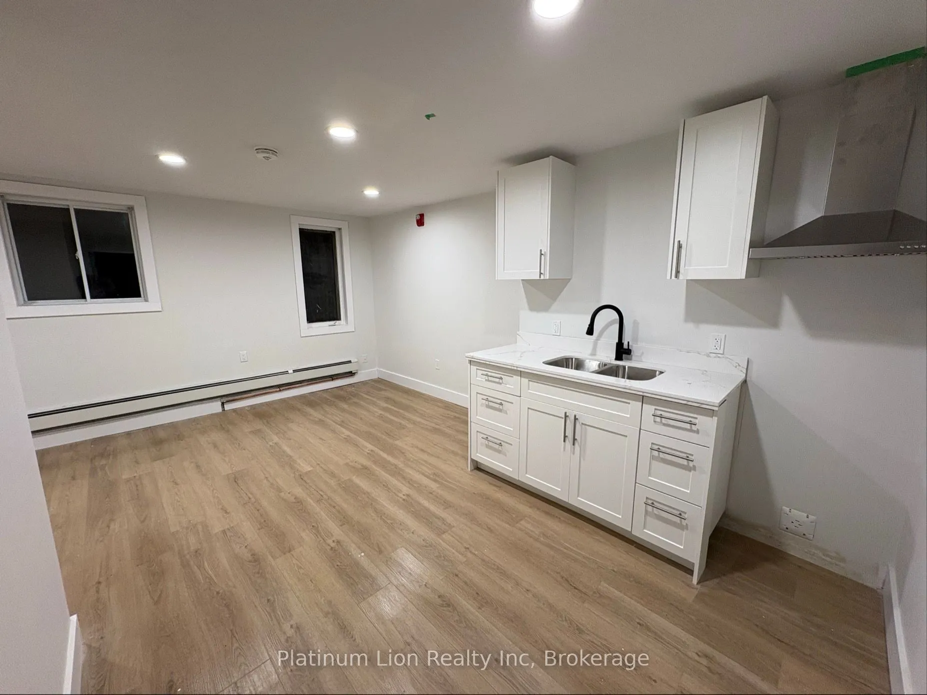 803 King Street #6