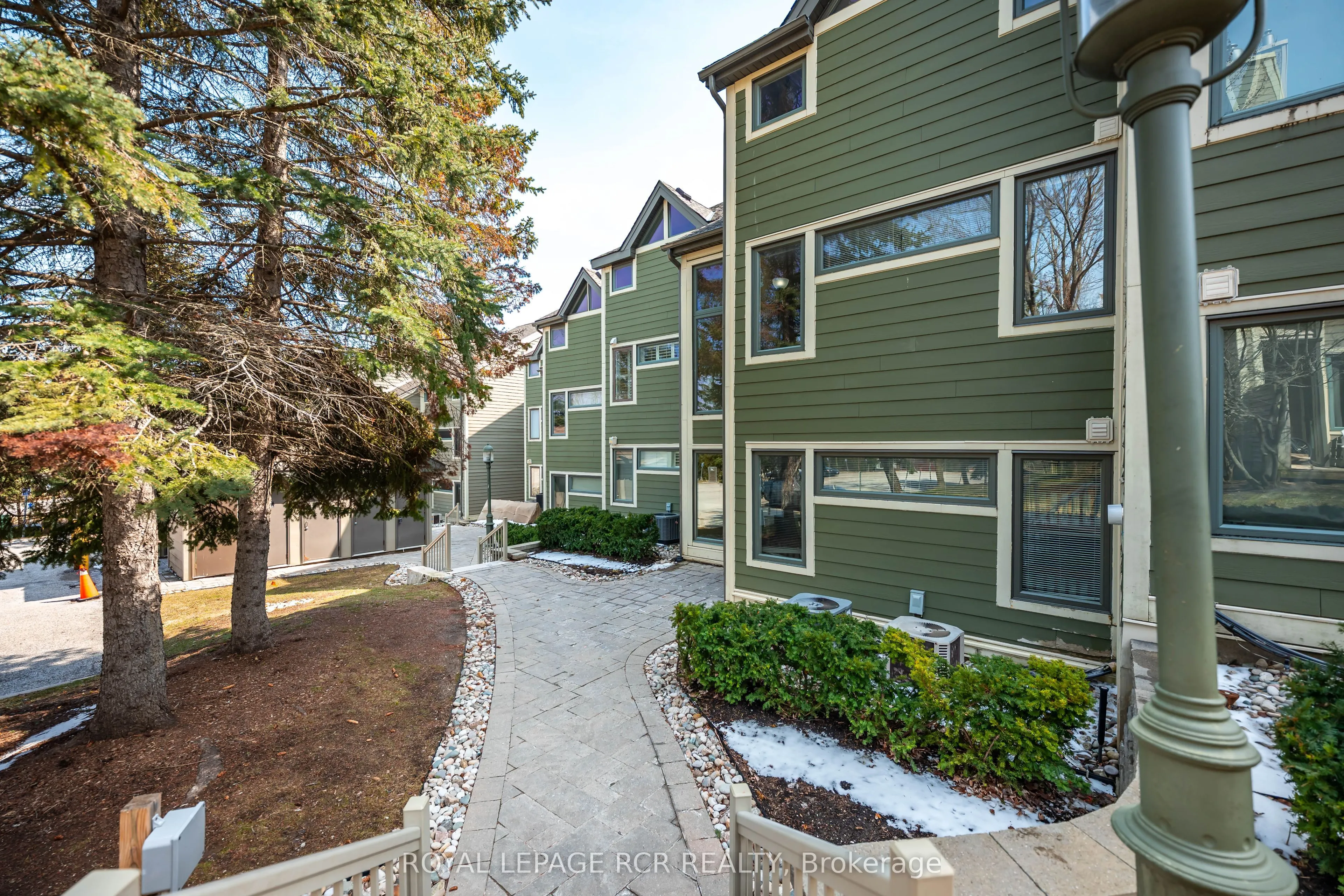 796404 Grey Road 19 #109