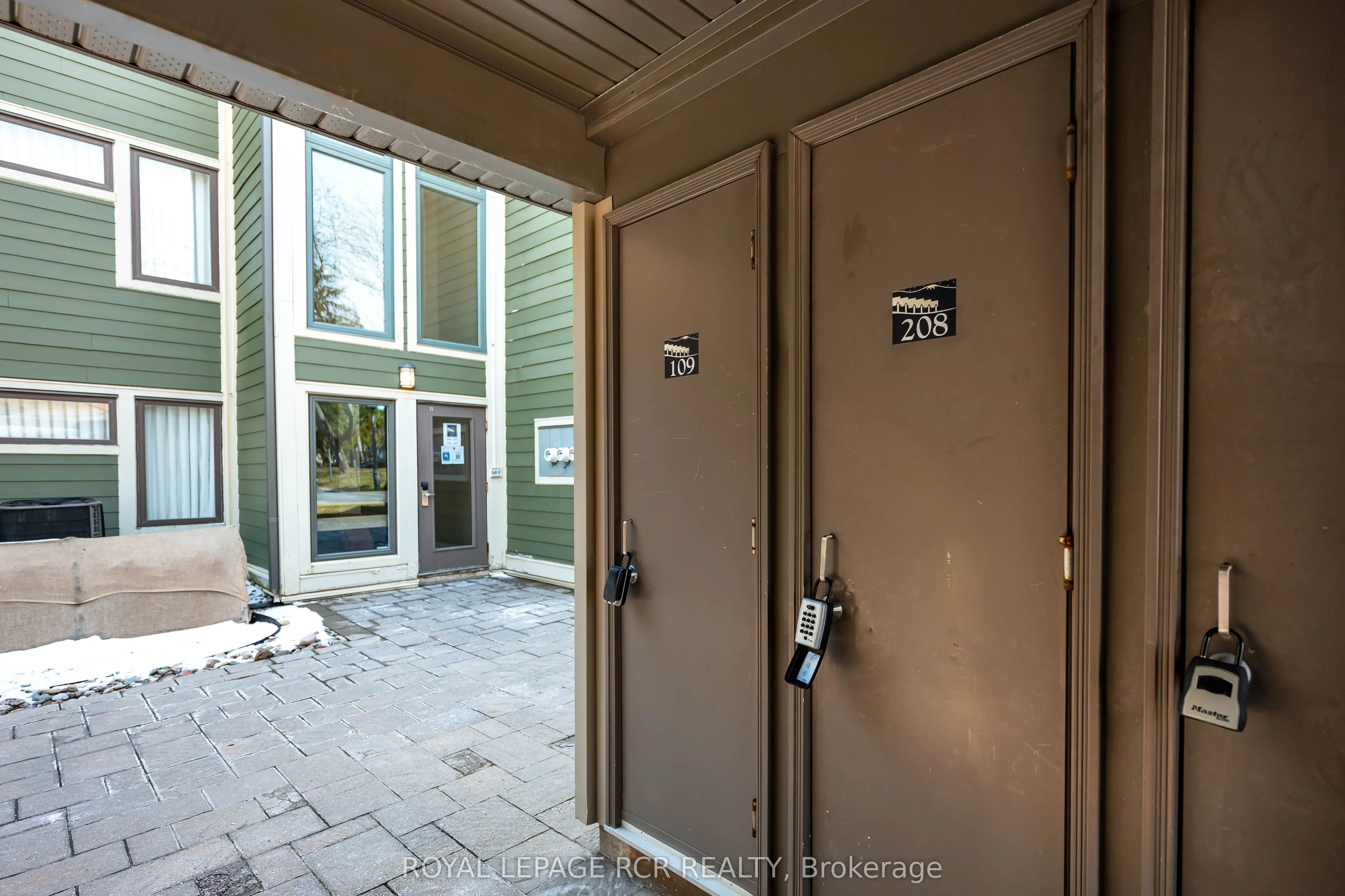 796404 Grey Road 19 #109
