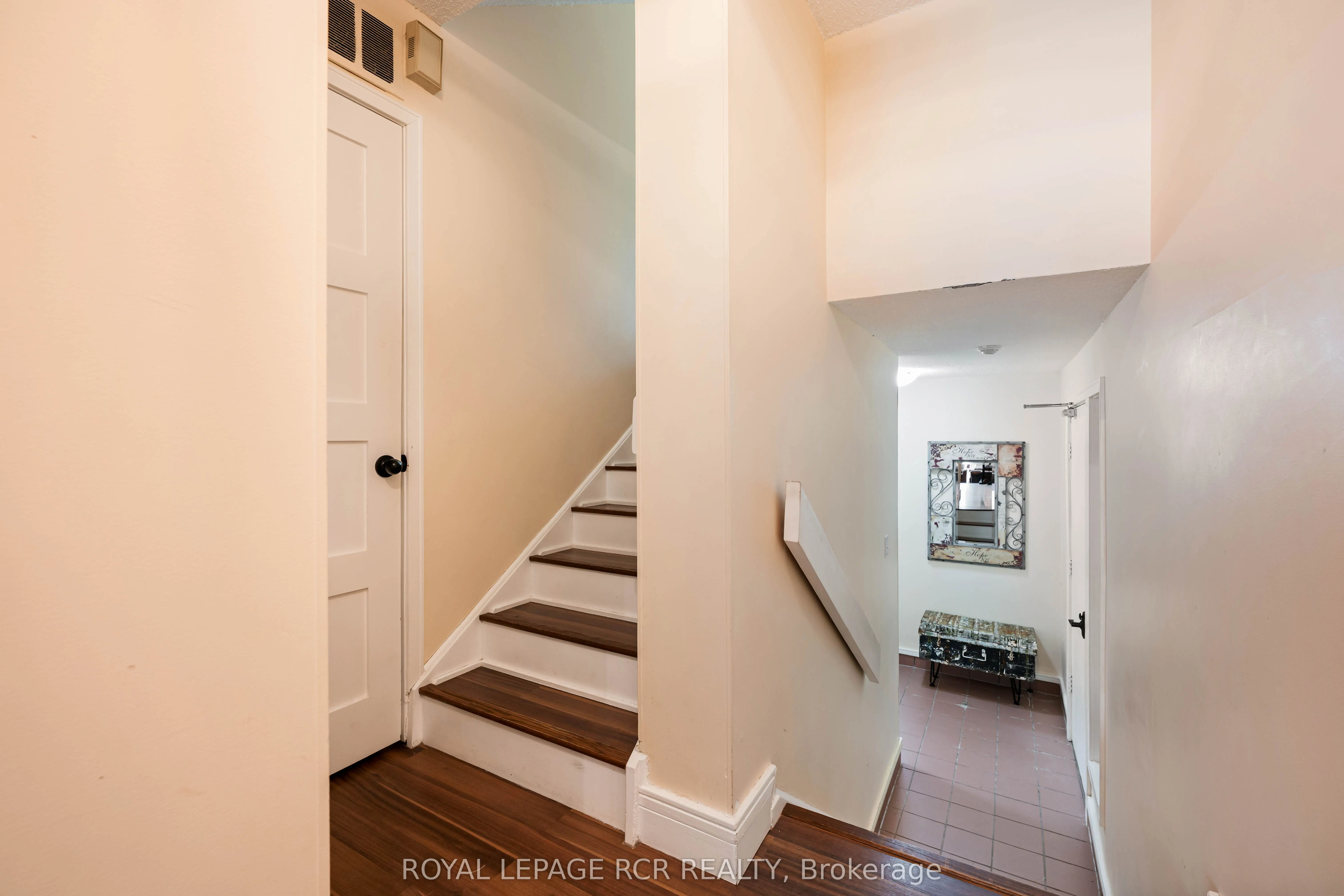 796404 Grey Road 19 #109