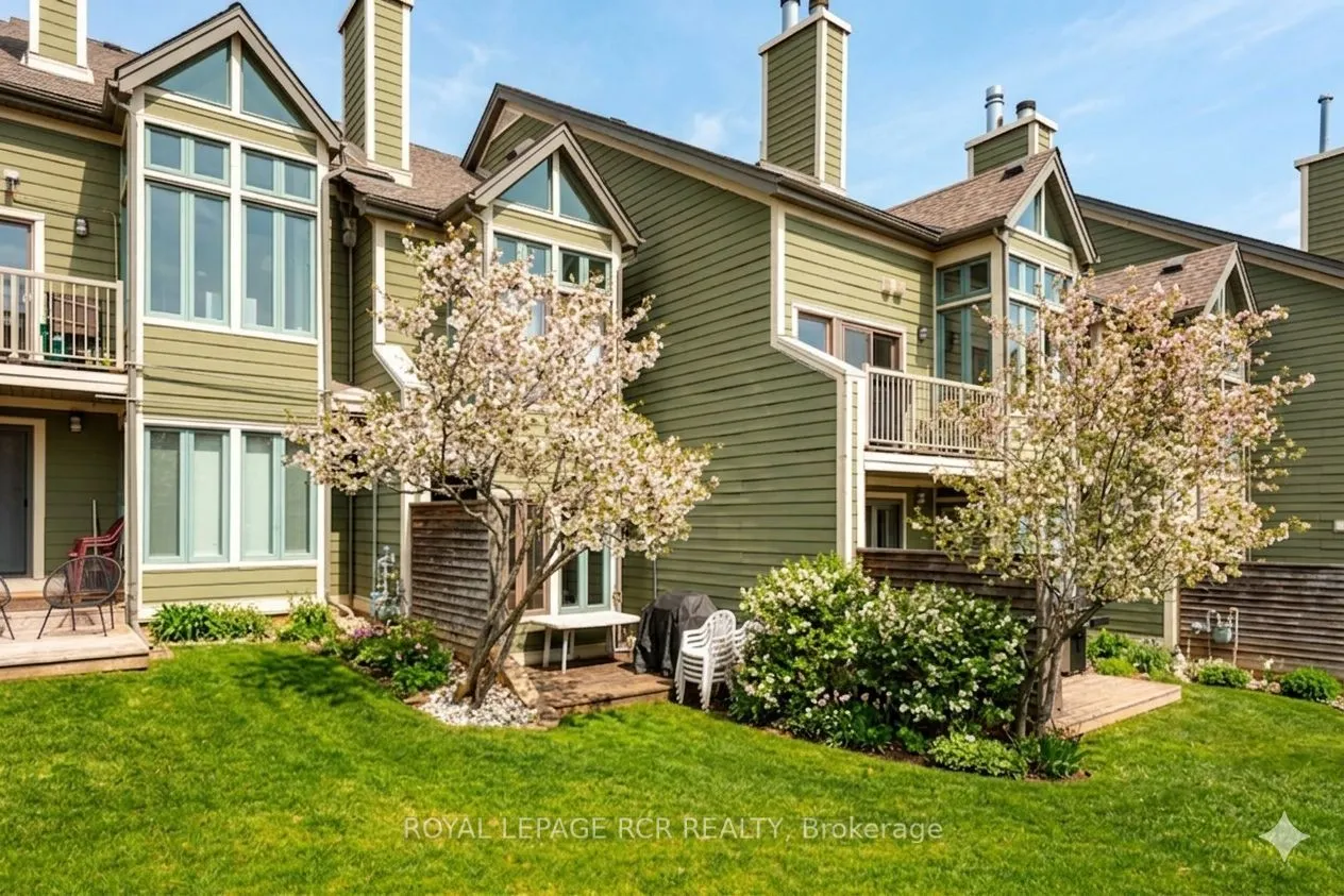 796404 Grey Road 19 #109