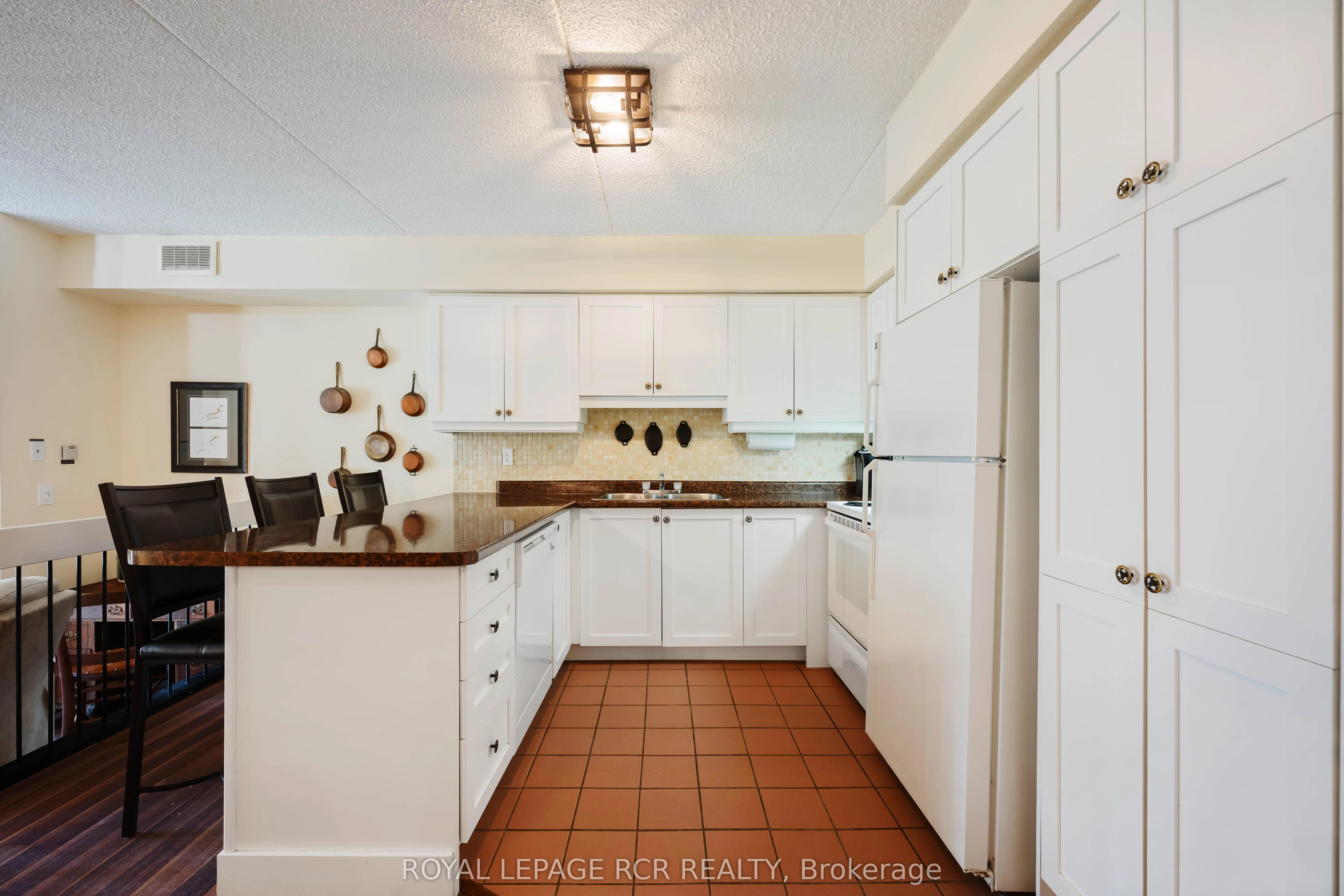 796404 Grey Road 19 #109