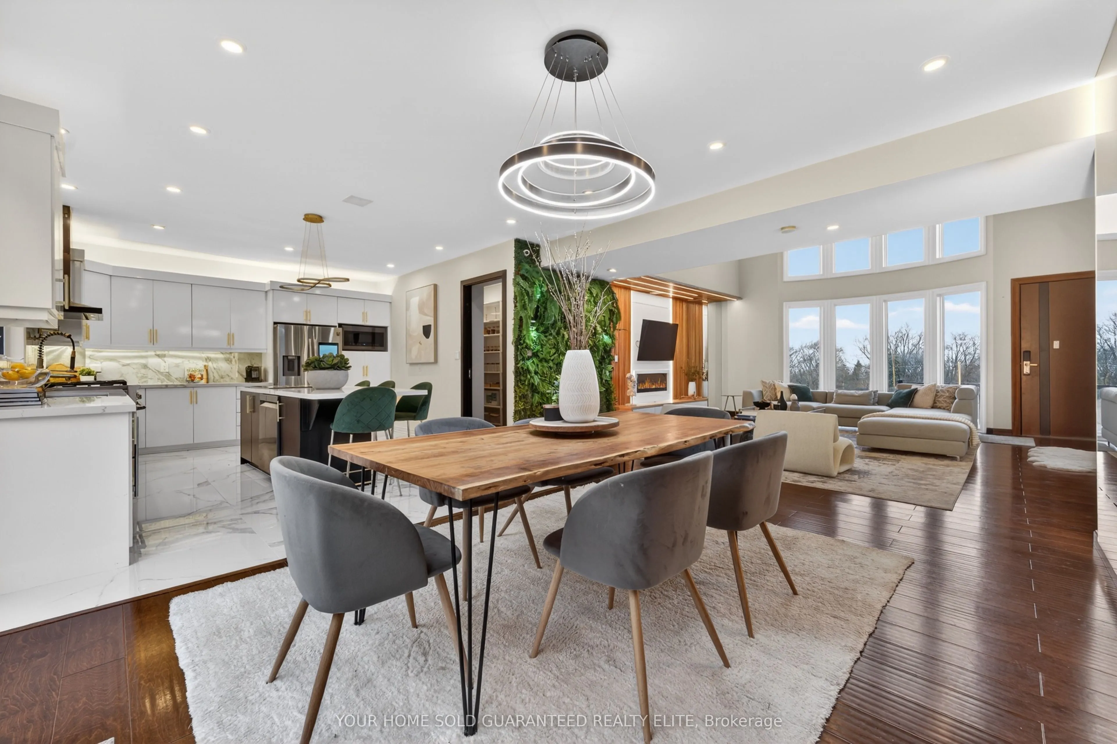 237B Main Street W
