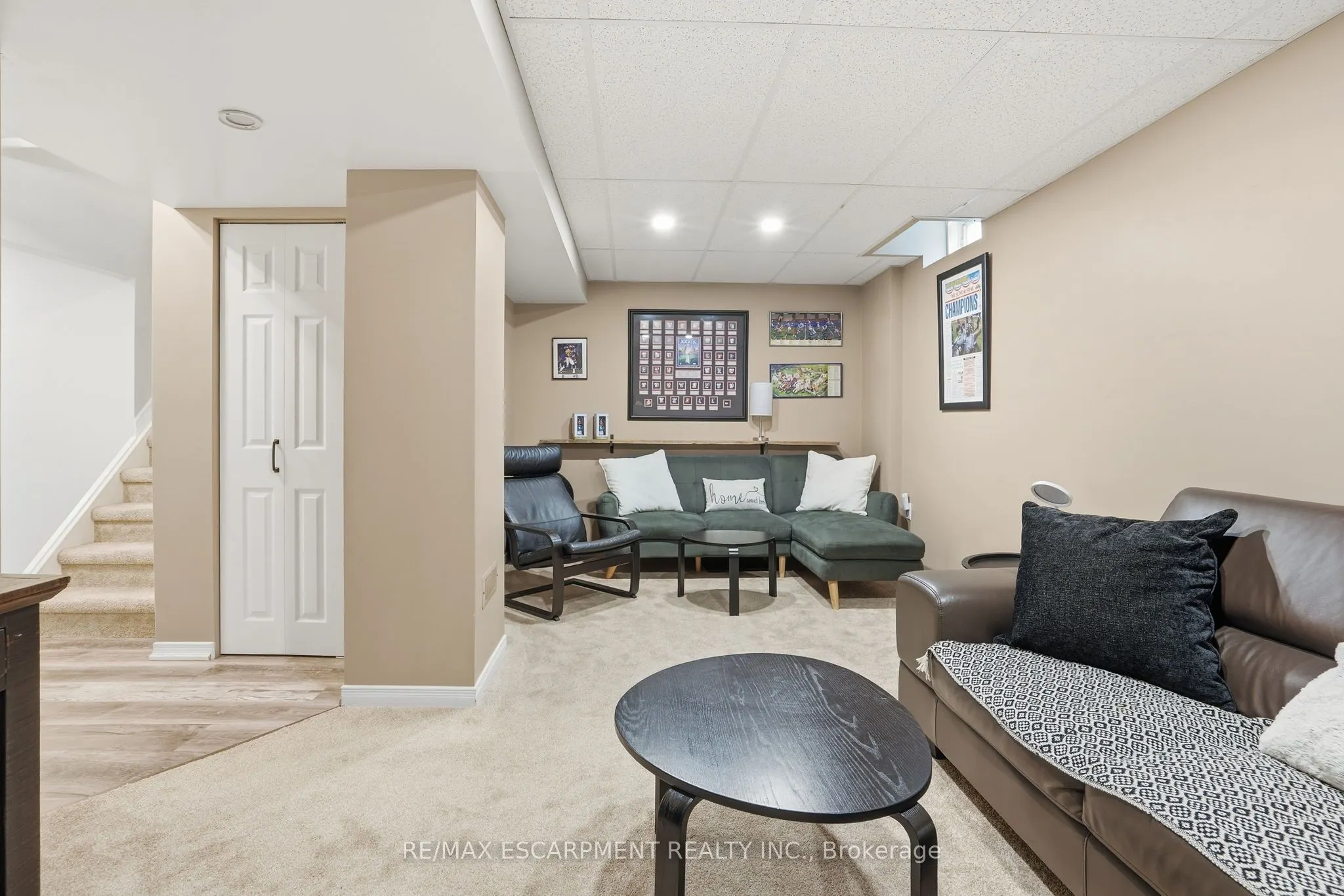 14 Kenyon Crescent