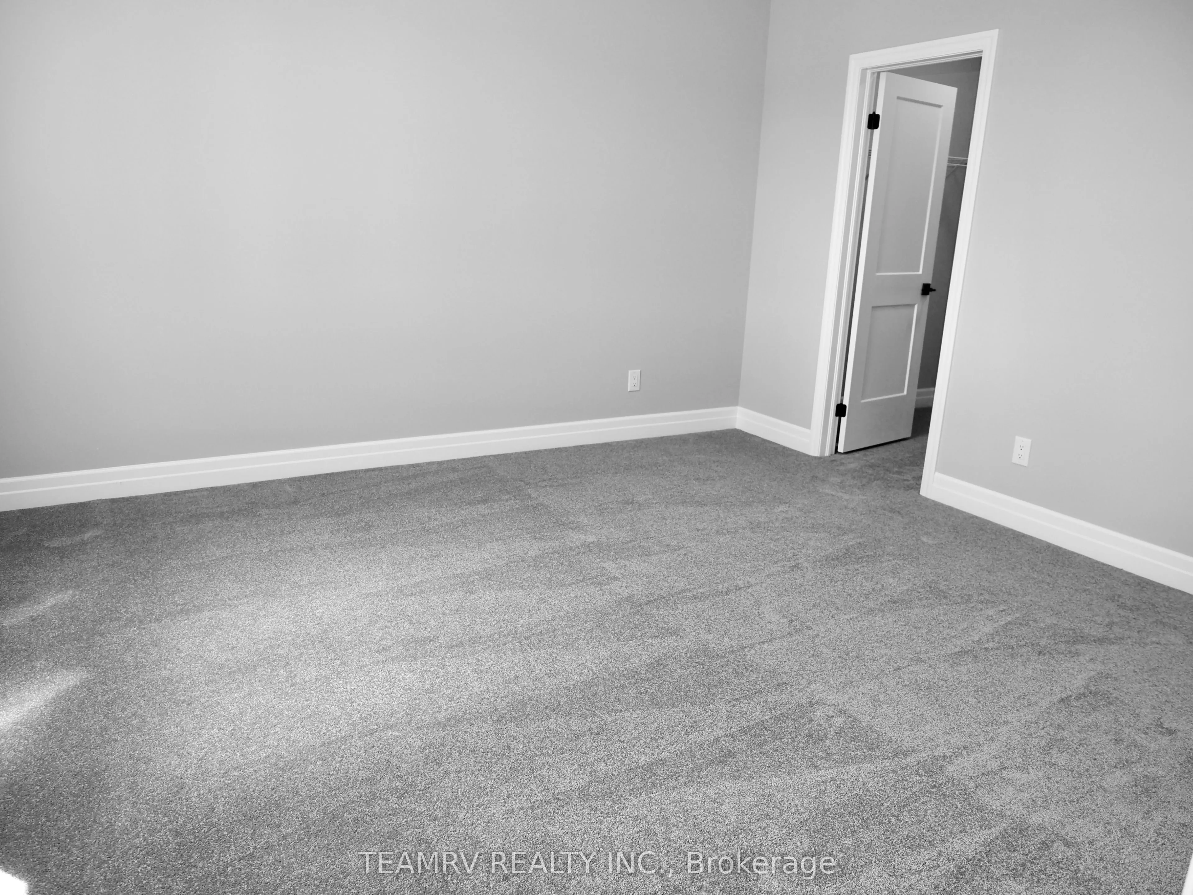 11 Sycamore Drive