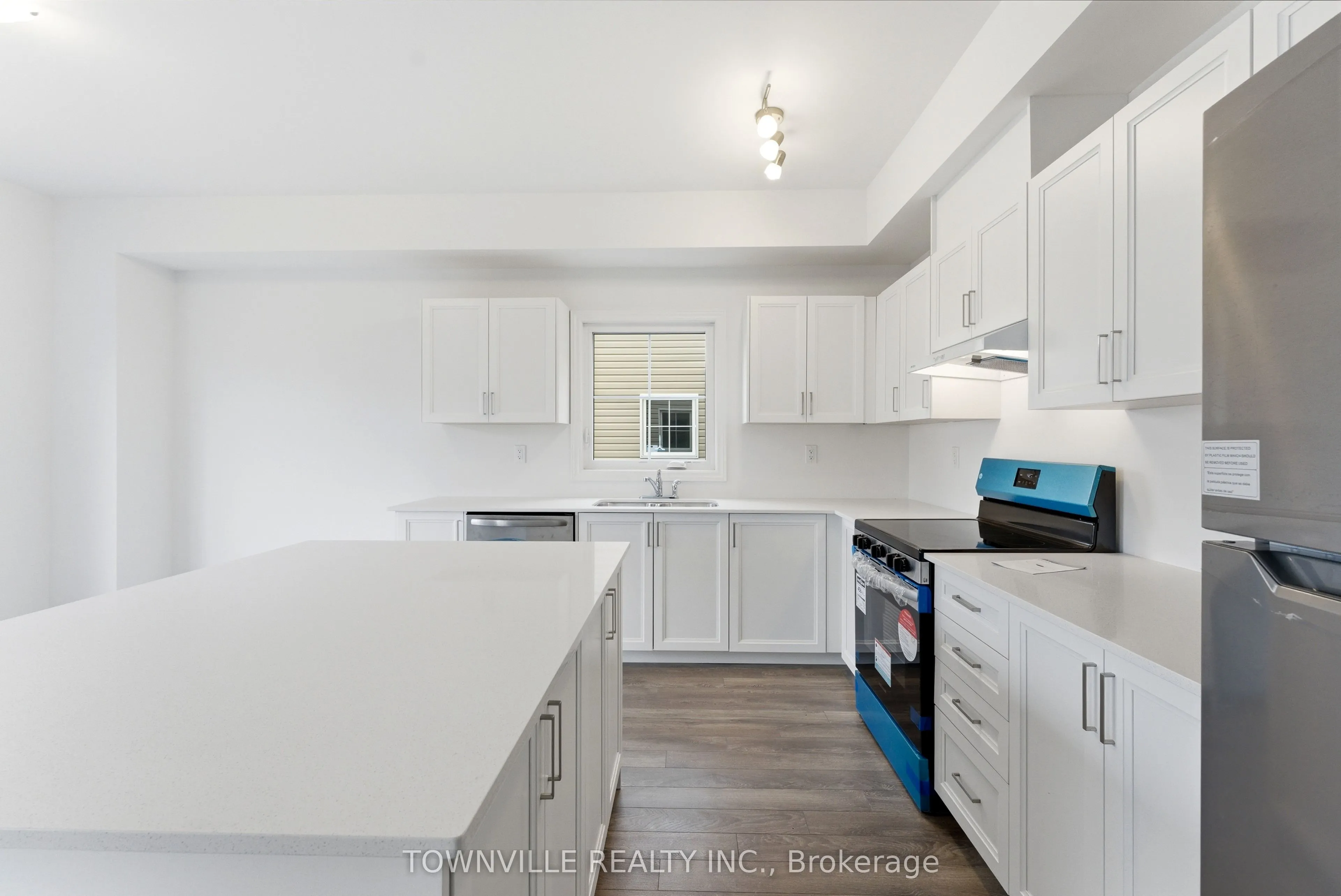 10 Bradden Crescent
