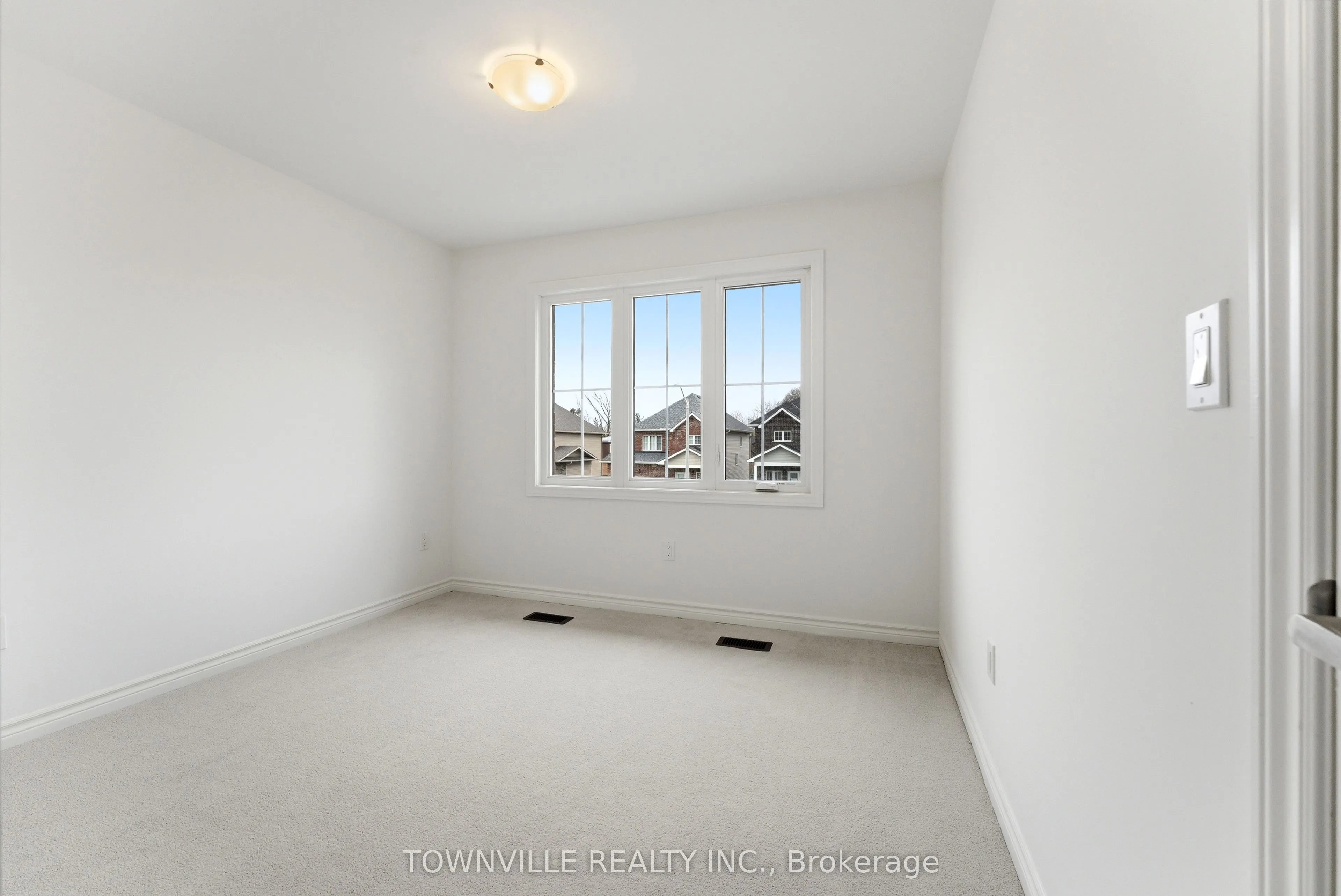 10 Bradden Crescent