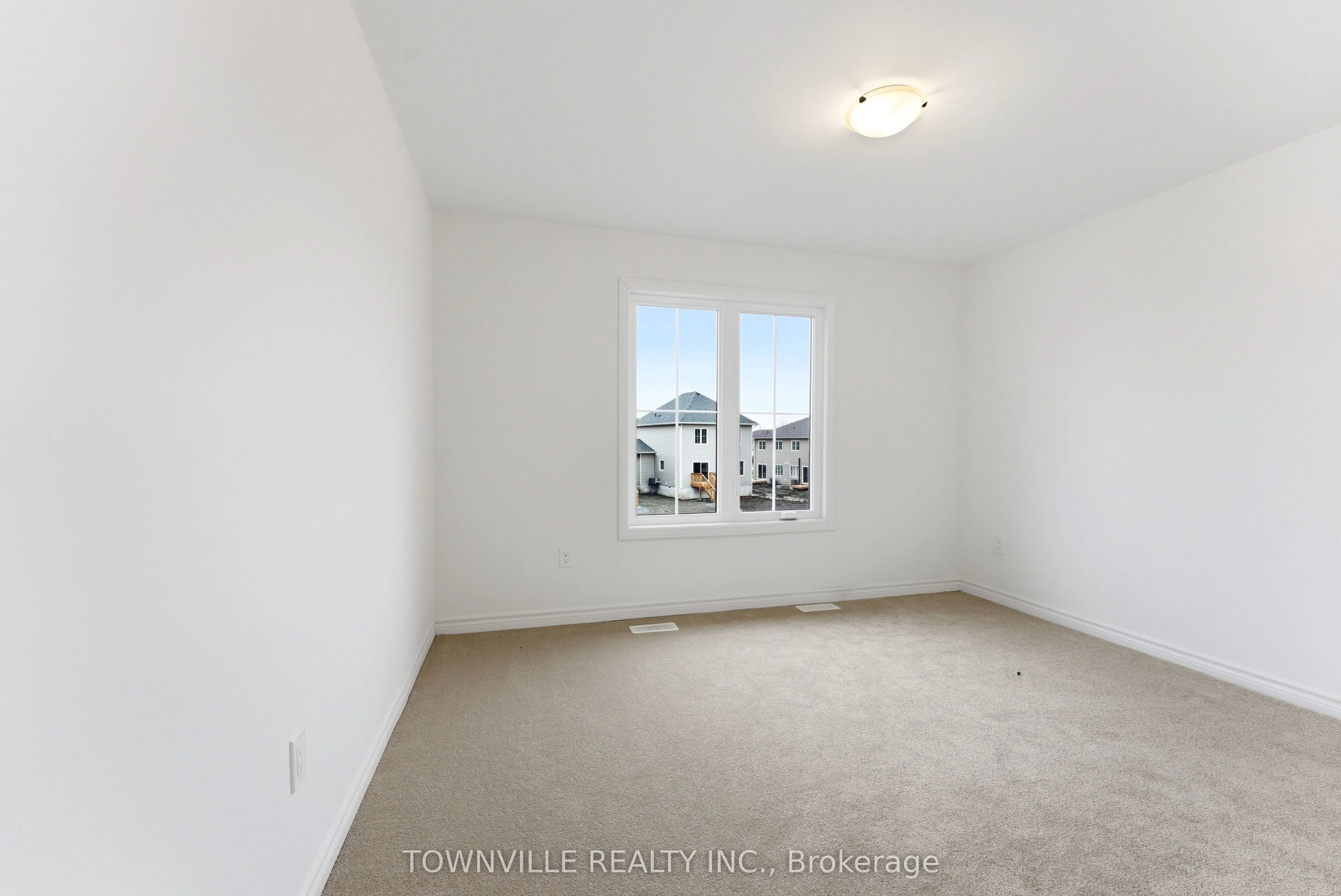 12 Bradden Crescent