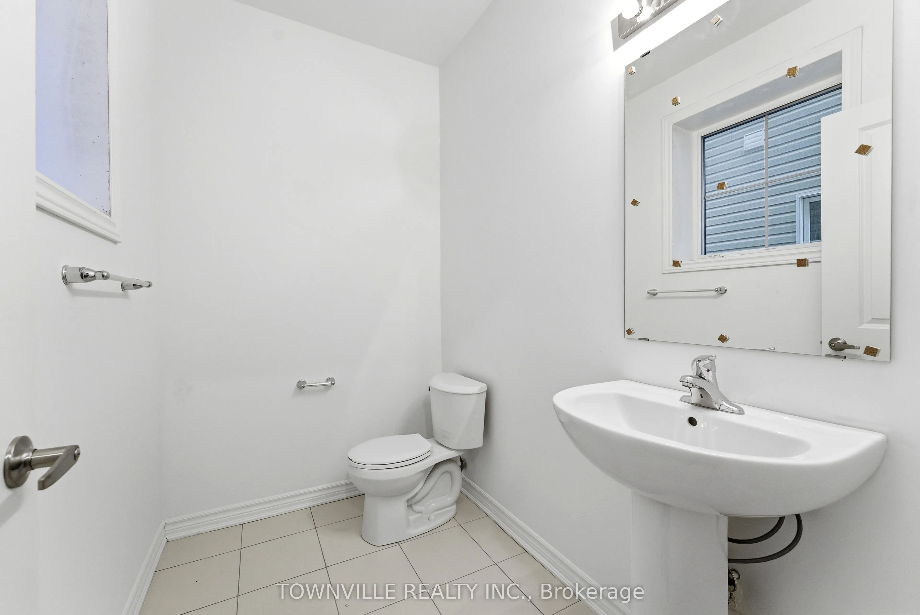 12 Bradden Crescent