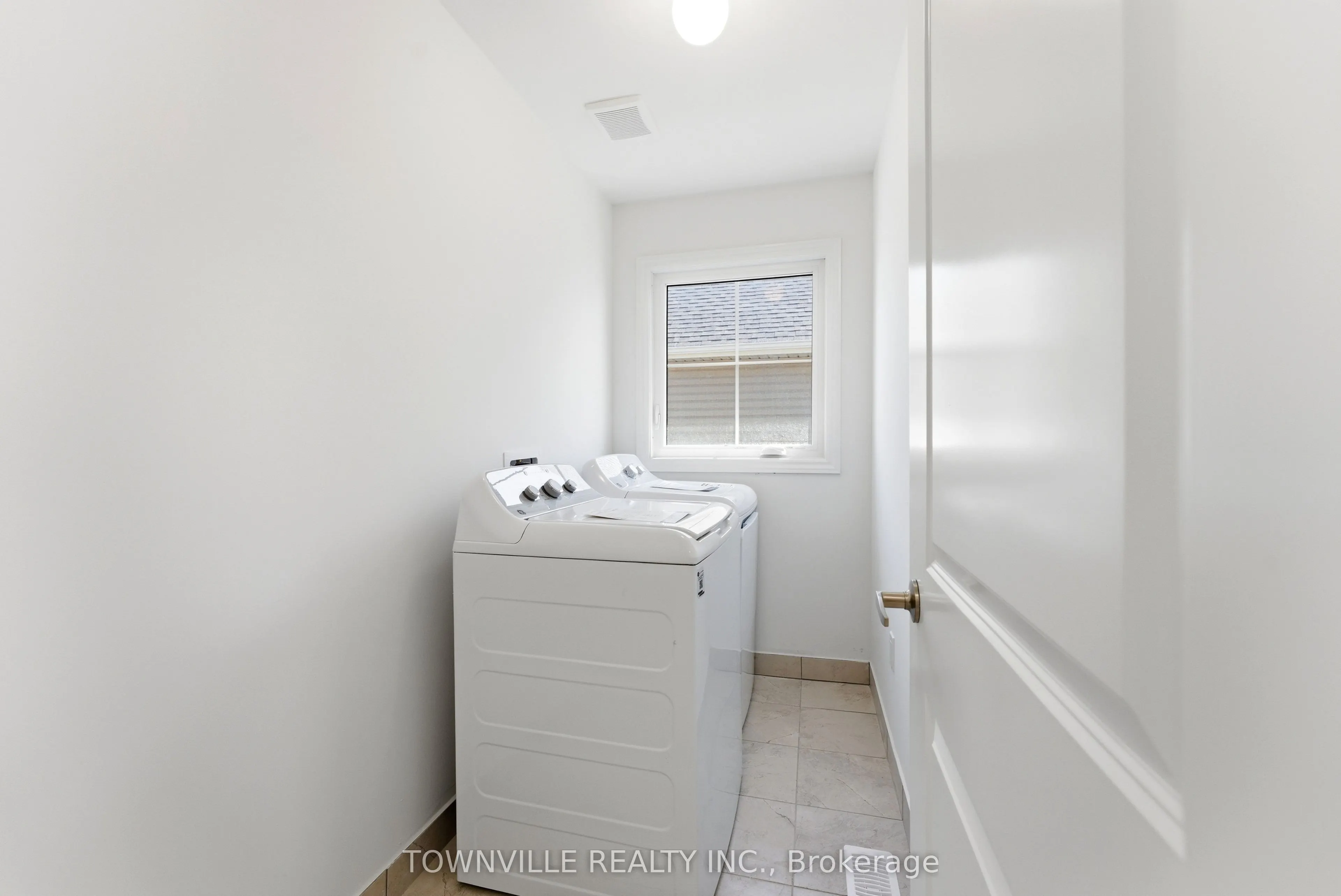 59 Bradden Crescent