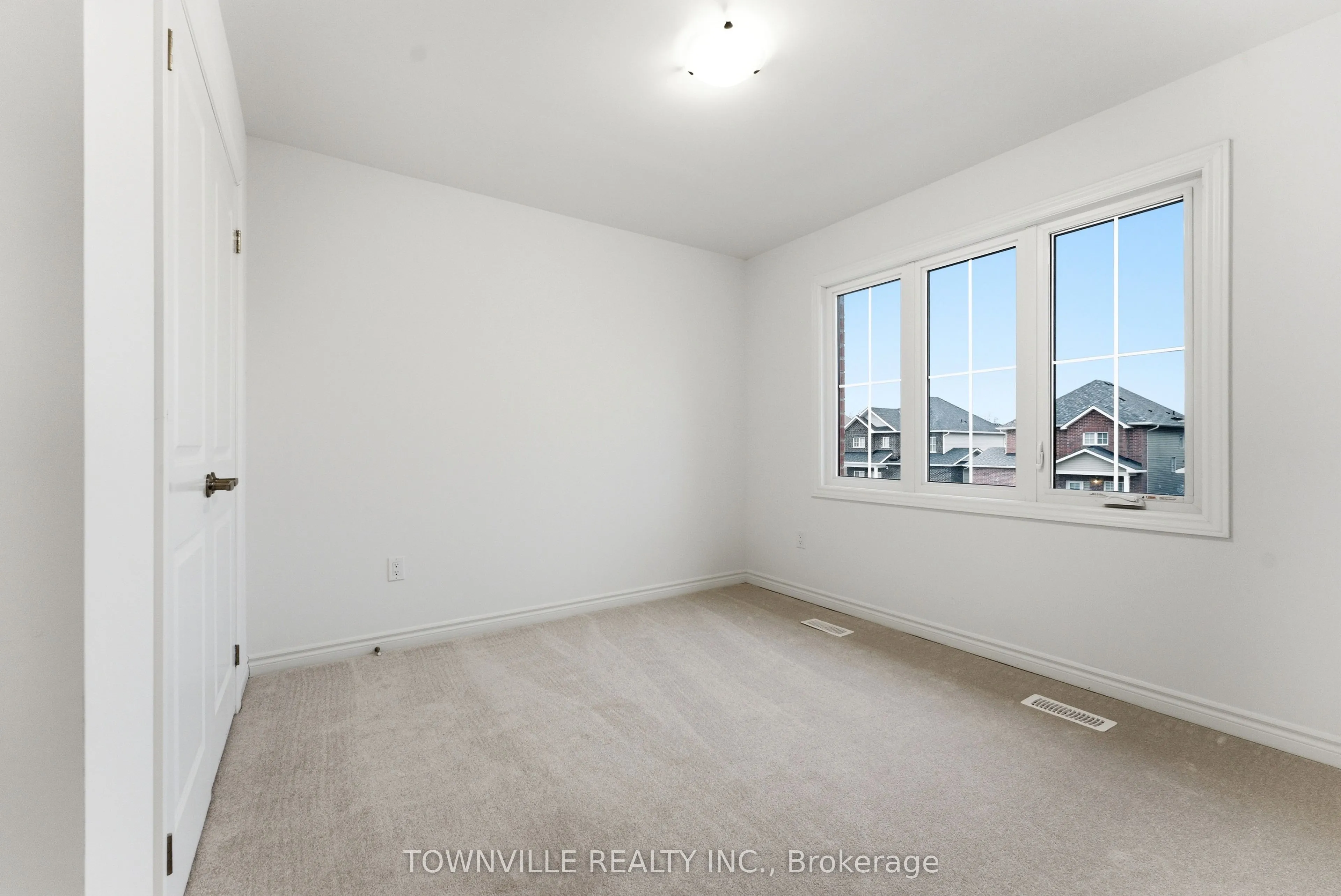 57 Bradden Crescent
