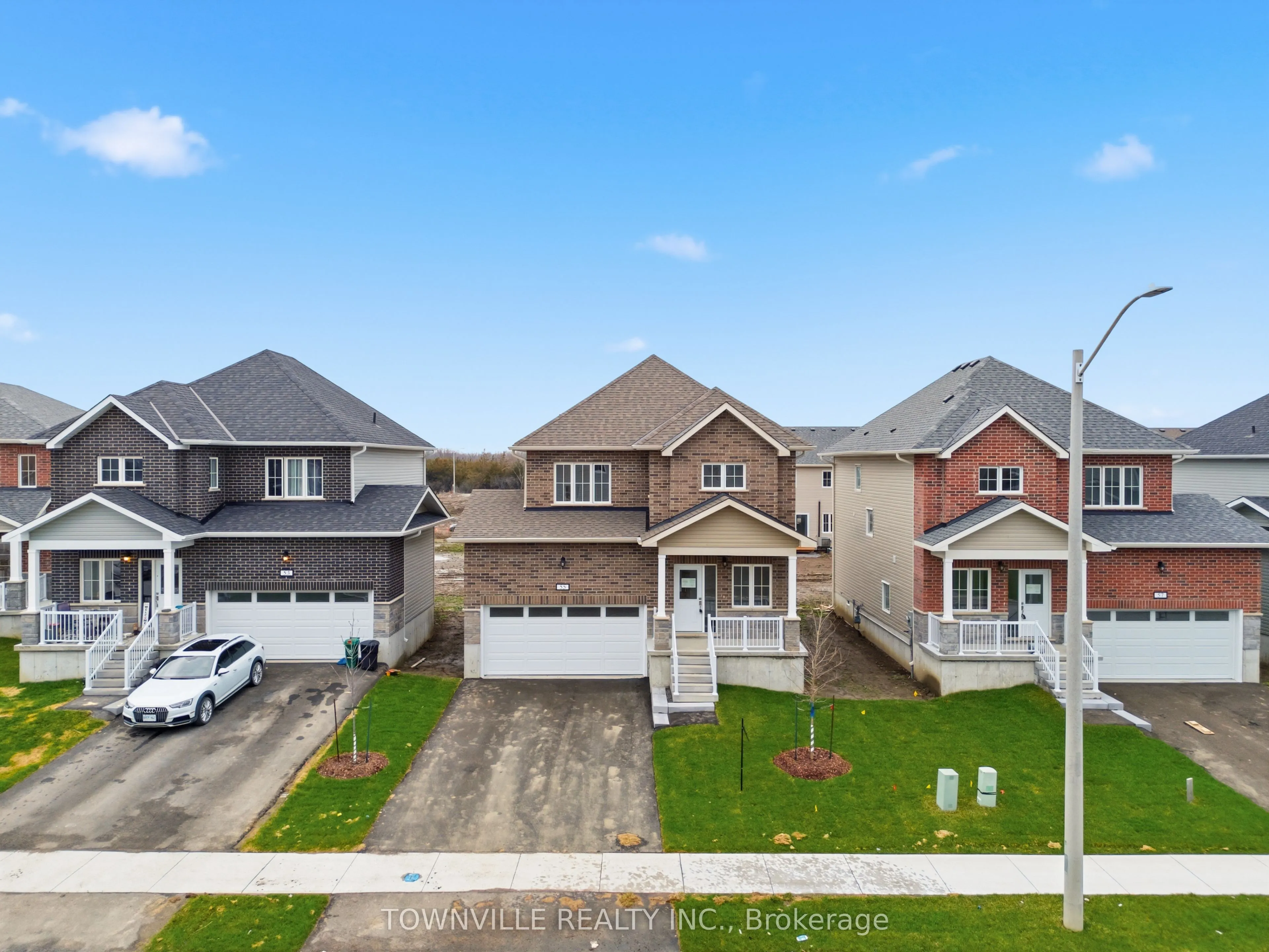 55 Bradden Crescent